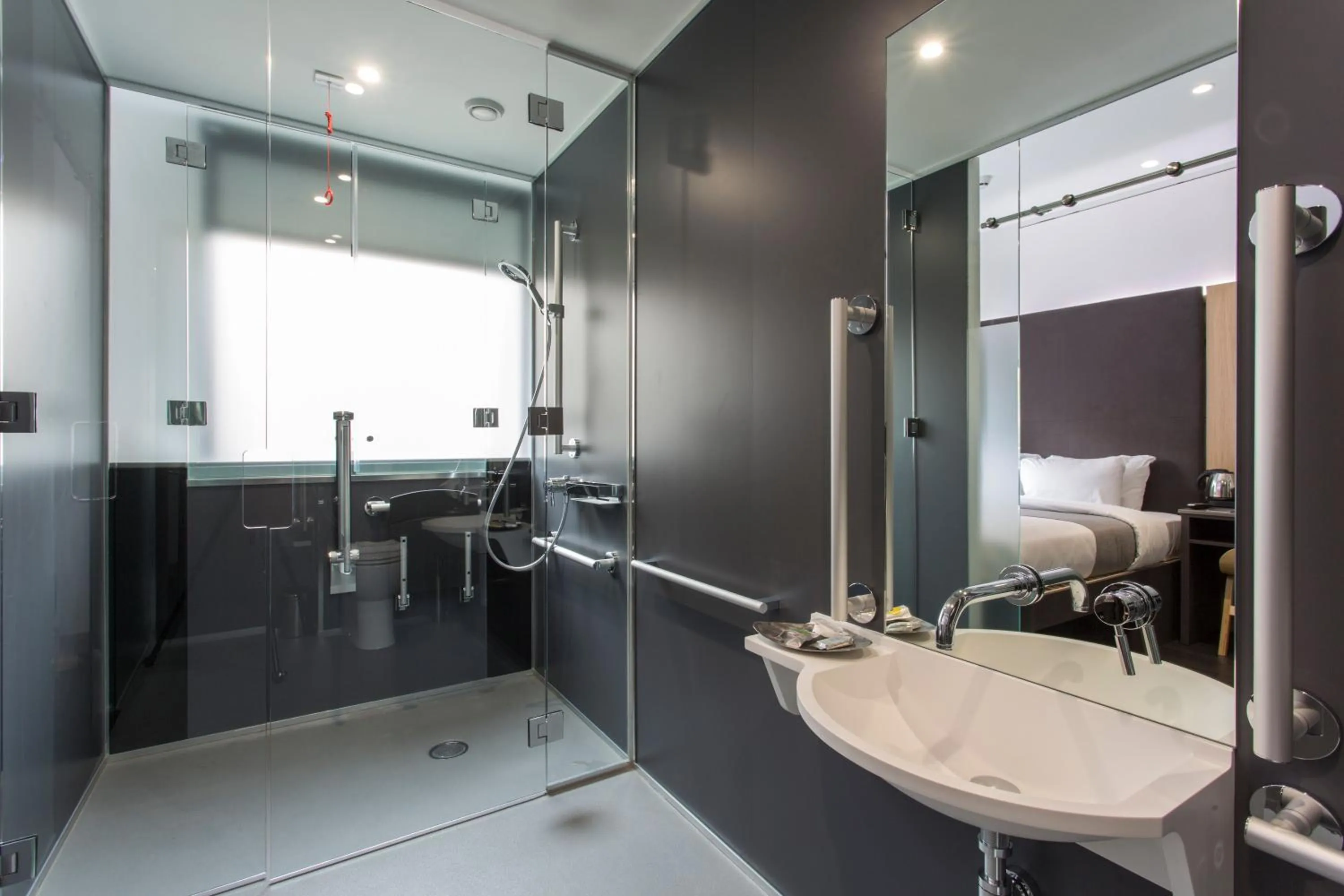 Shower in The Z Hotel City