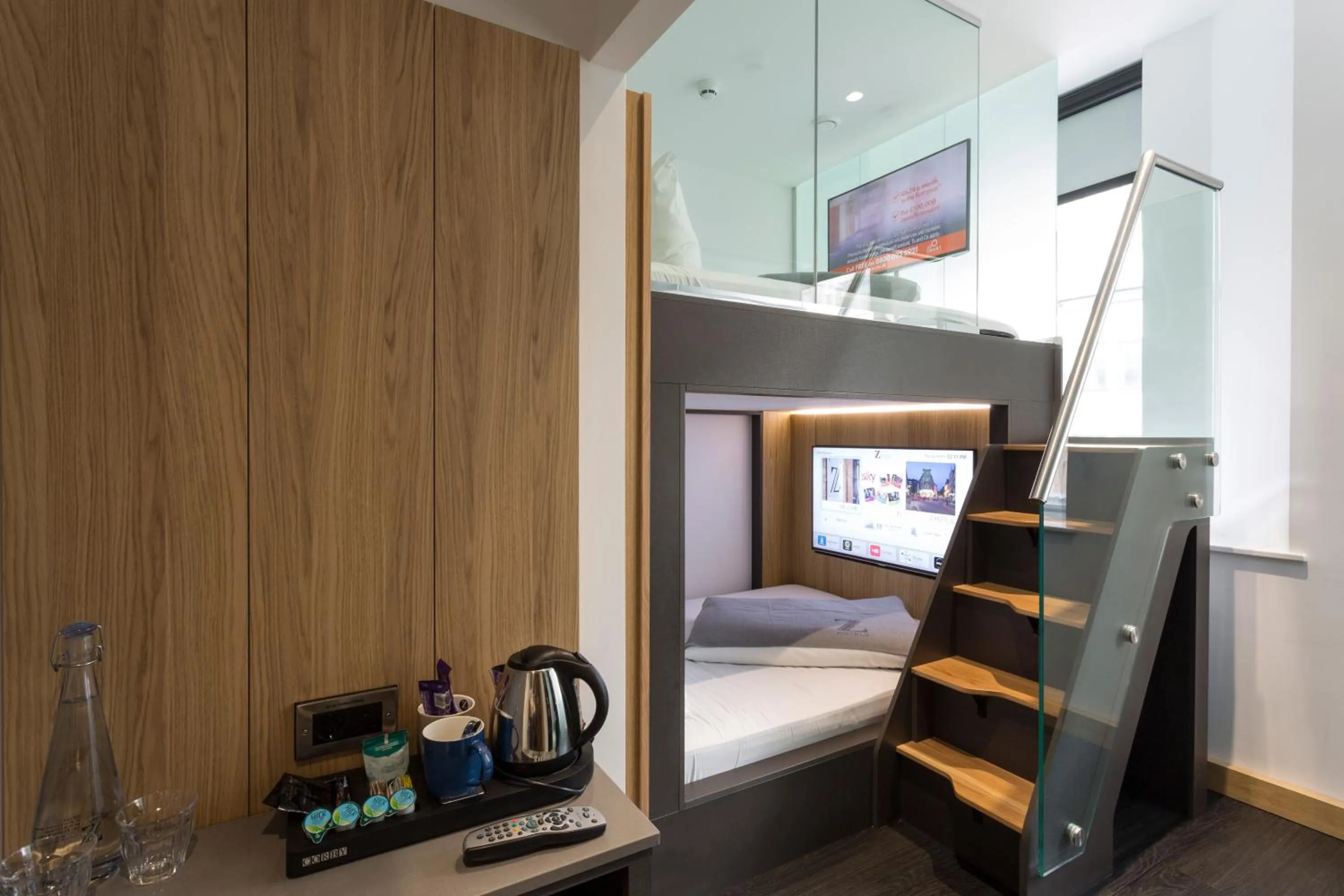 Photo of the whole room, Bed in The Z Hotel City