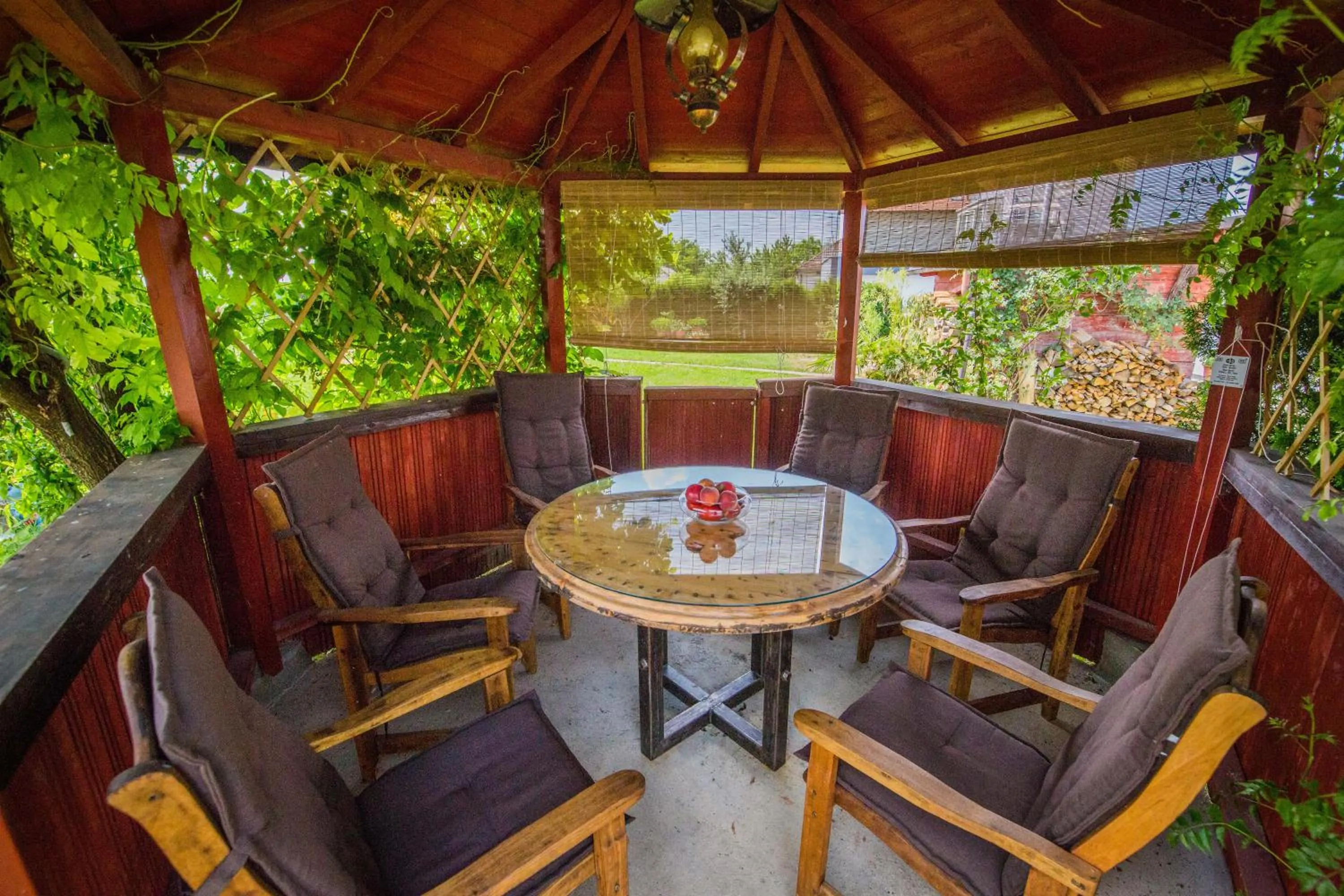 Patio in Tara Garden