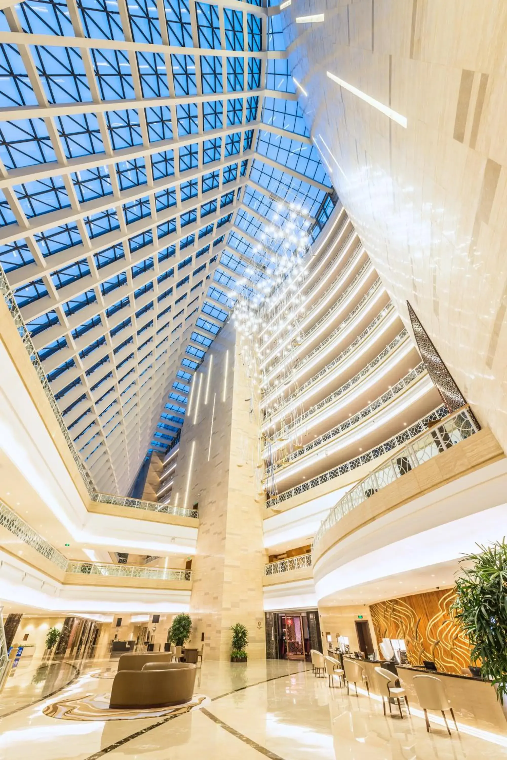 Lobby or reception in Grand Mercure Qingdao Qinglong Lobby or reception in Grand Mercure Qingdao Qinglong