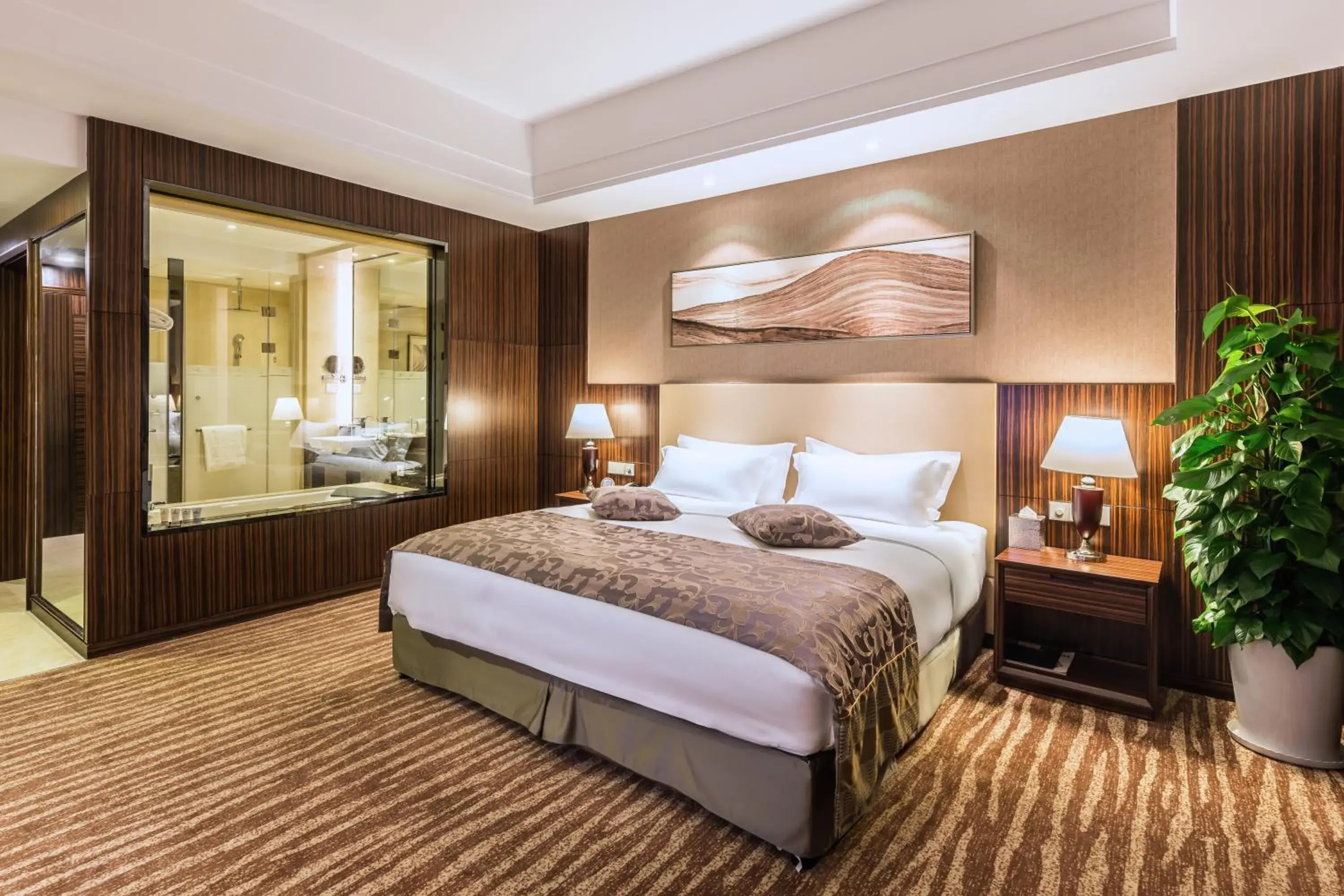 Photo of the whole room in Grand Mercure Qingdao Qinglong Photo of the whole room in Grand Mercure Qingdao Qinglong