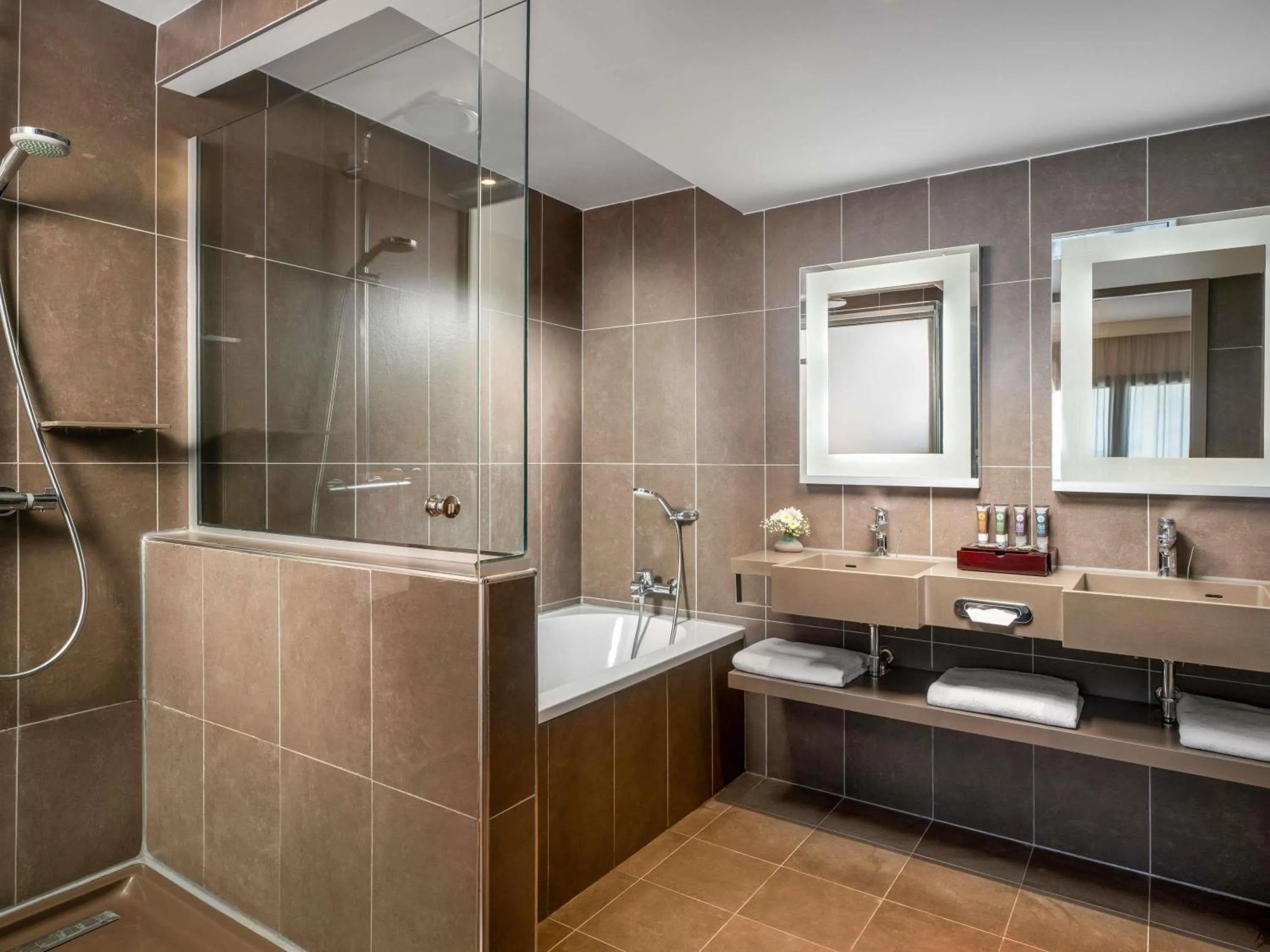 Bedroom in Novotel Istanbul Bosphorus Hotel