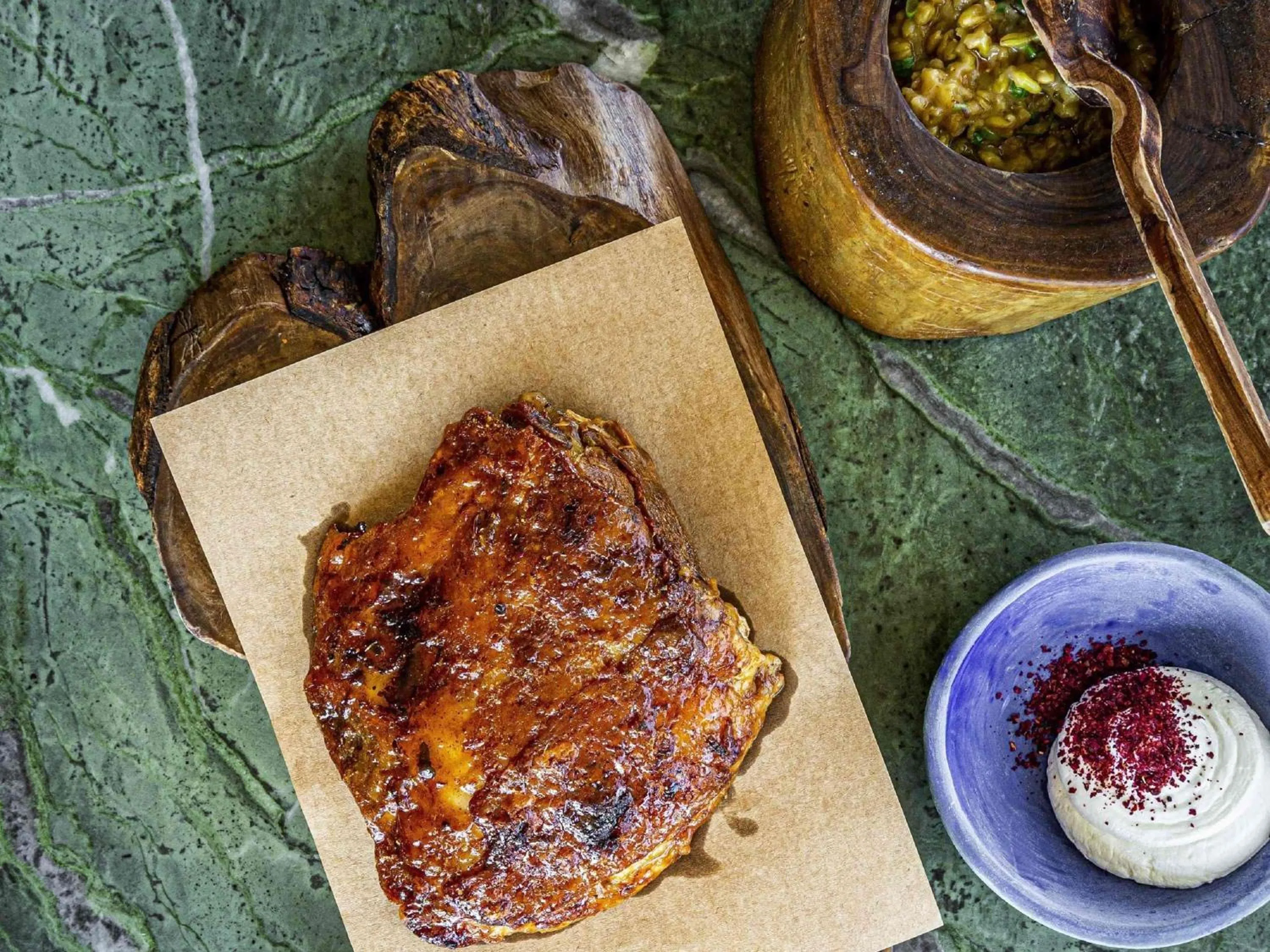 Restaurant/places to eat in Novotel Istanbul Bosphorus Hotel