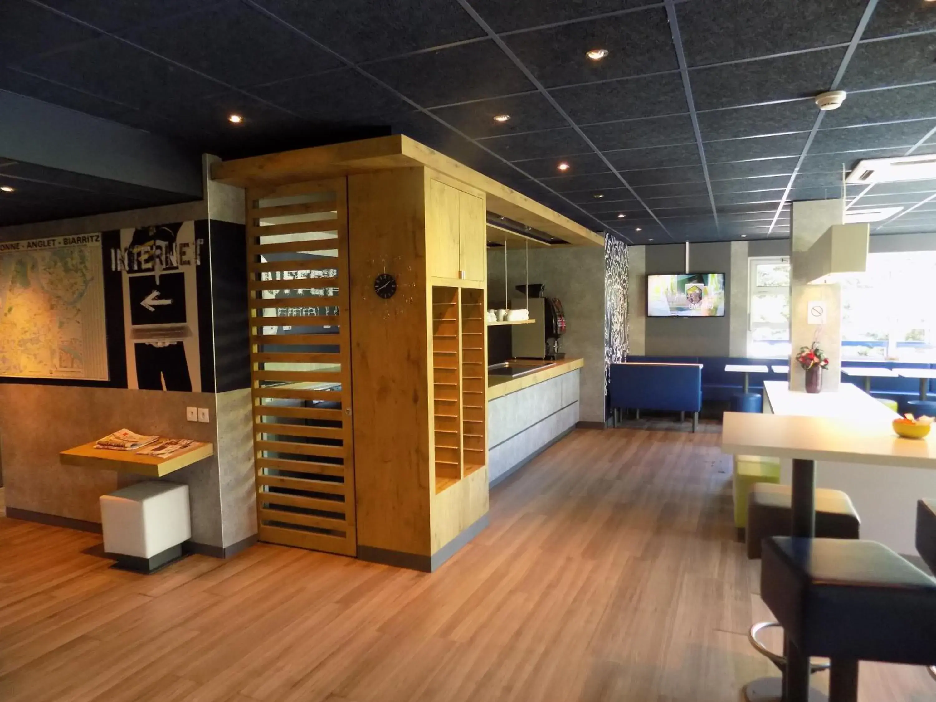 Lobby or reception in IBIS BUDGET Biarritz - Anglet Lobby or reception in IBIS BUDGET Biarritz - Anglet