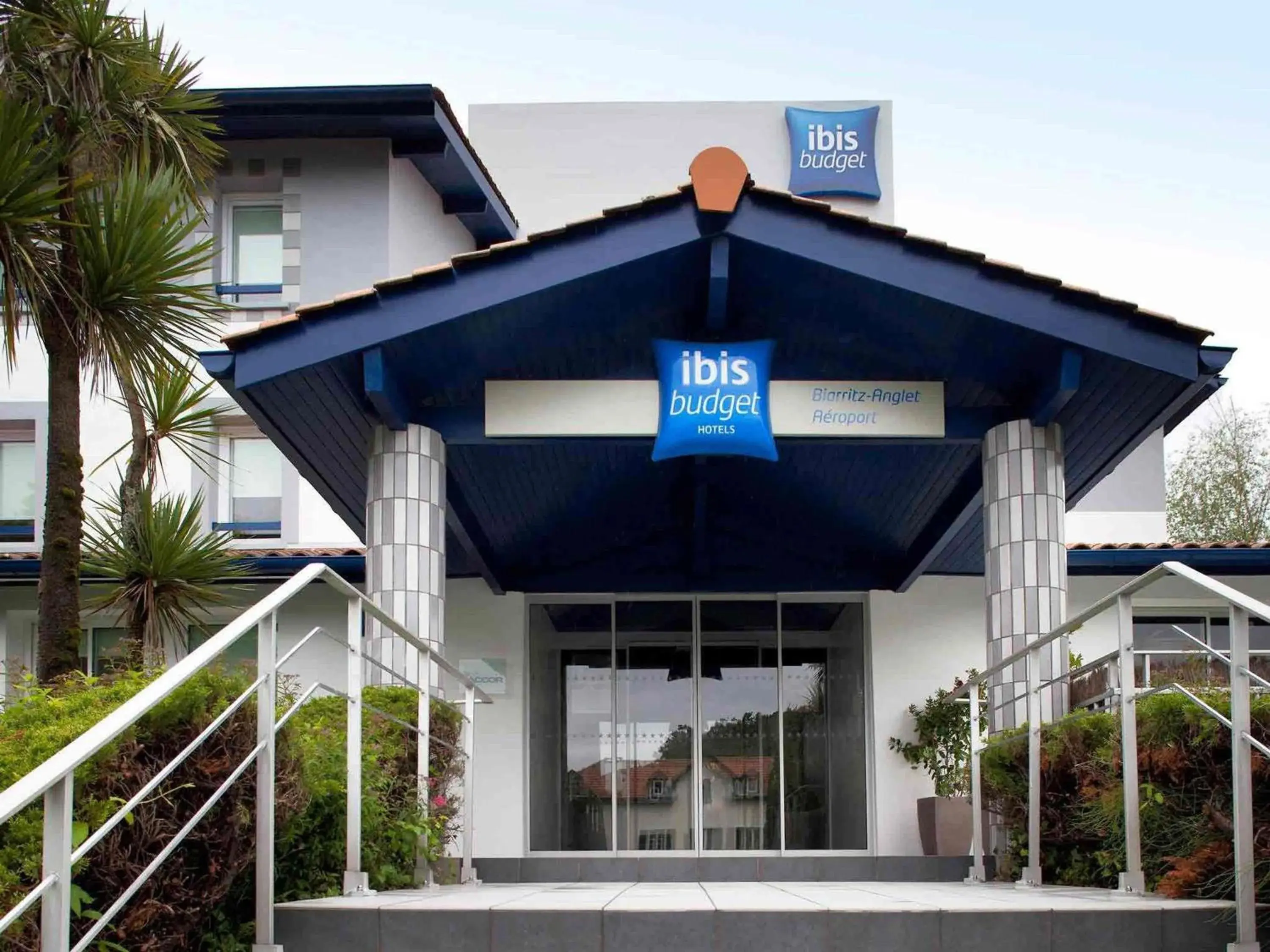 Property building in IBIS BUDGET Biarritz - Anglet Property building in IBIS BUDGET Biarritz - Anglet