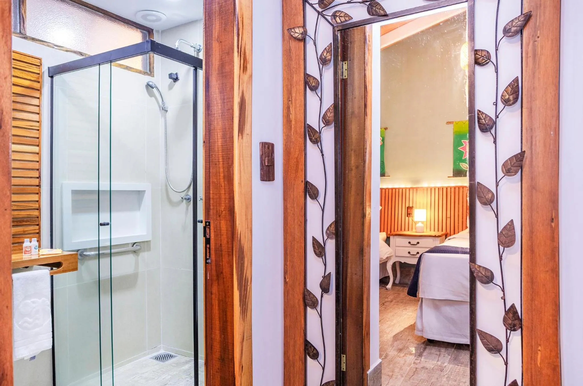 Shower in Hotel Village Enseada