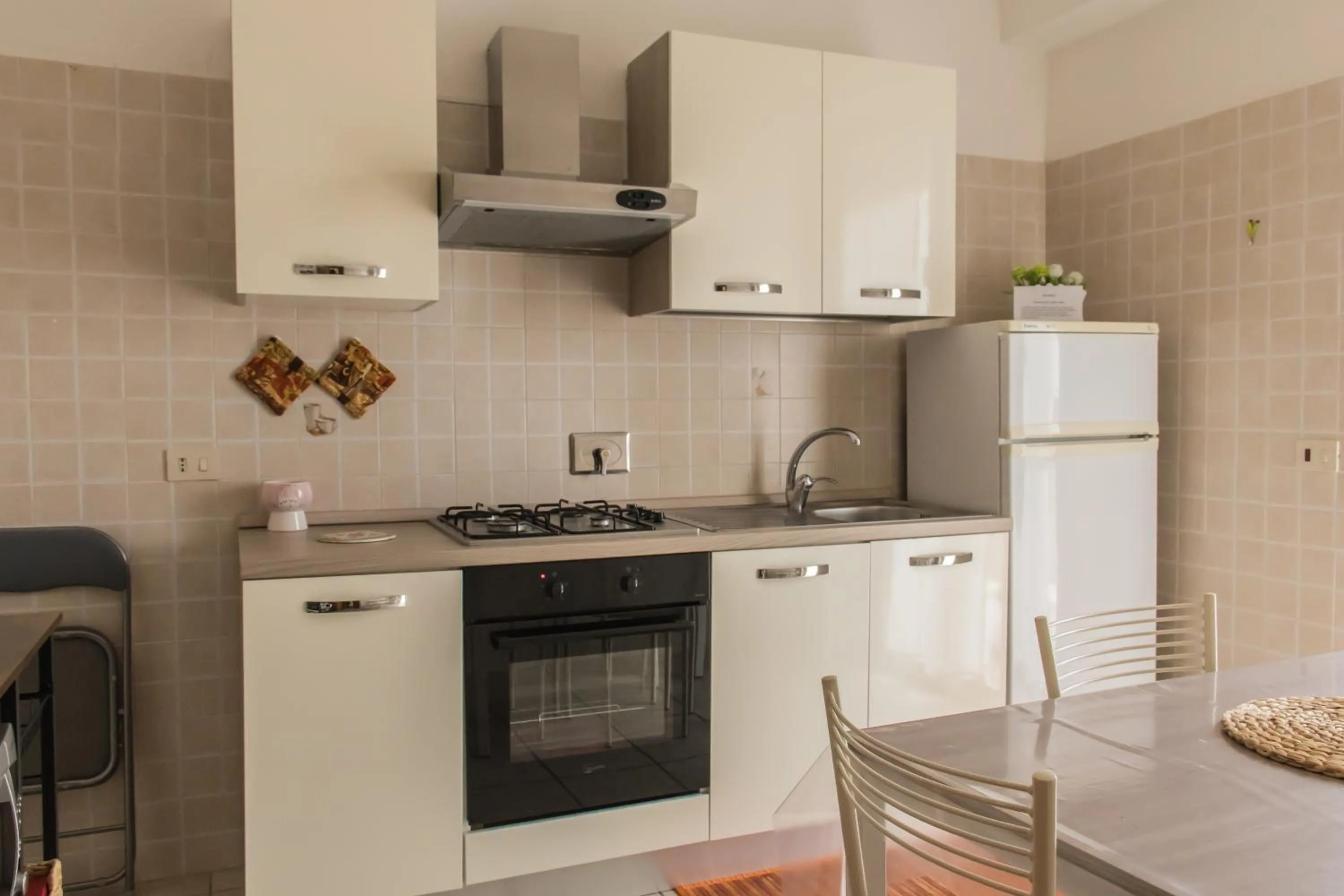 kitchen in Big Family