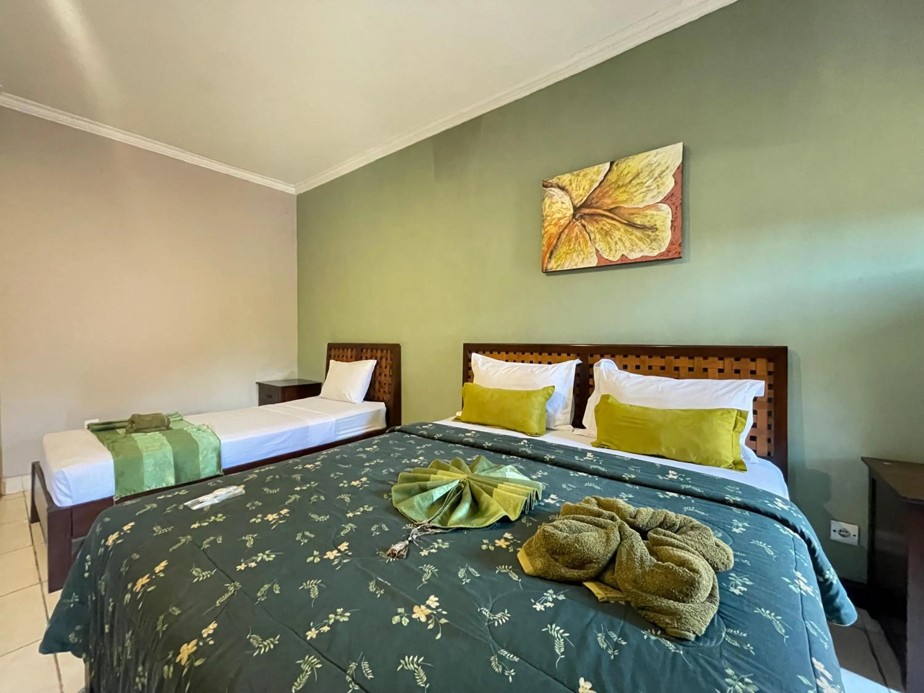 Bed in Klungkung Tower Hotel