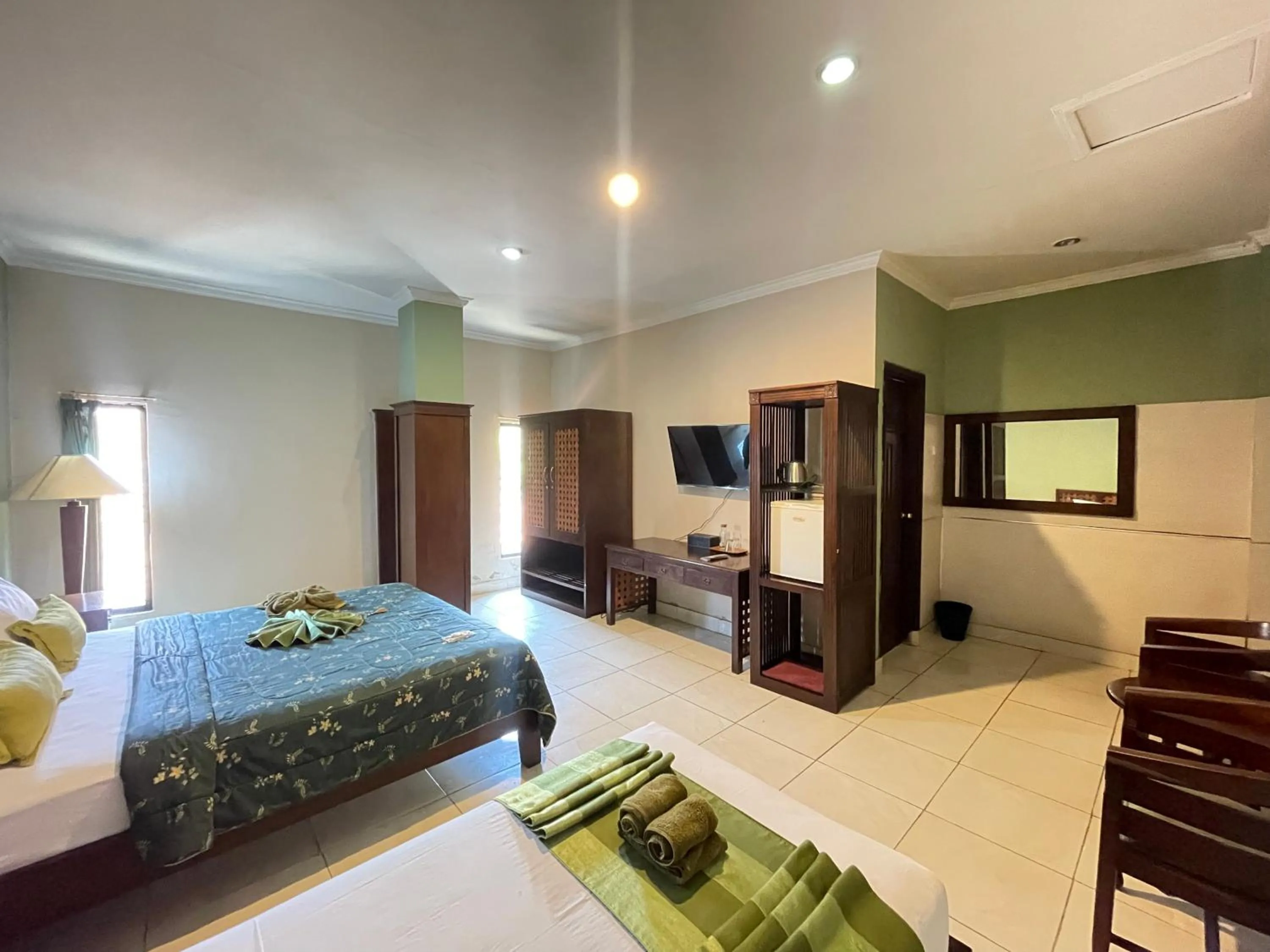 Bed in Klungkung Tower Hotel