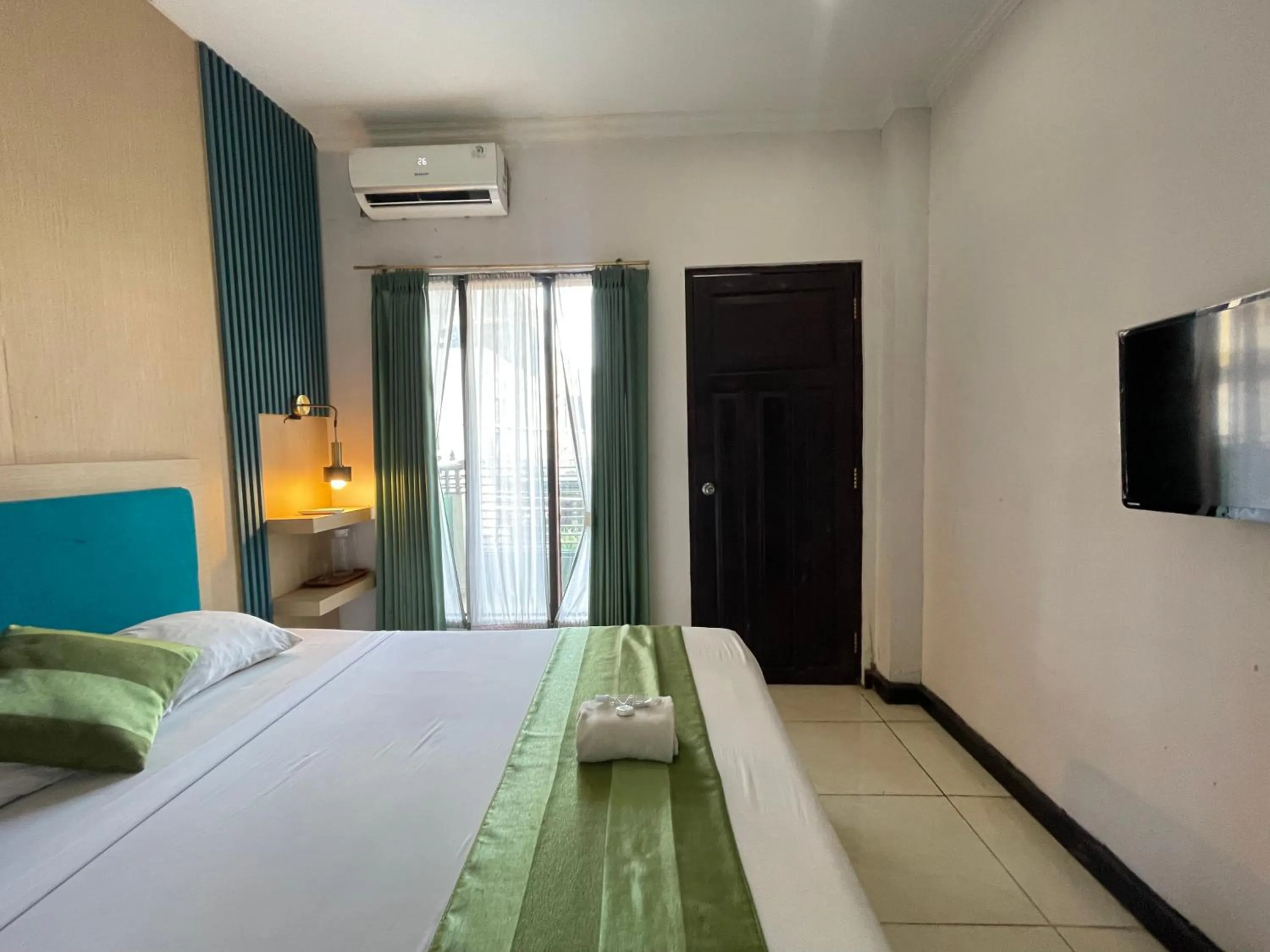 Bed in Klungkung Tower Hotel