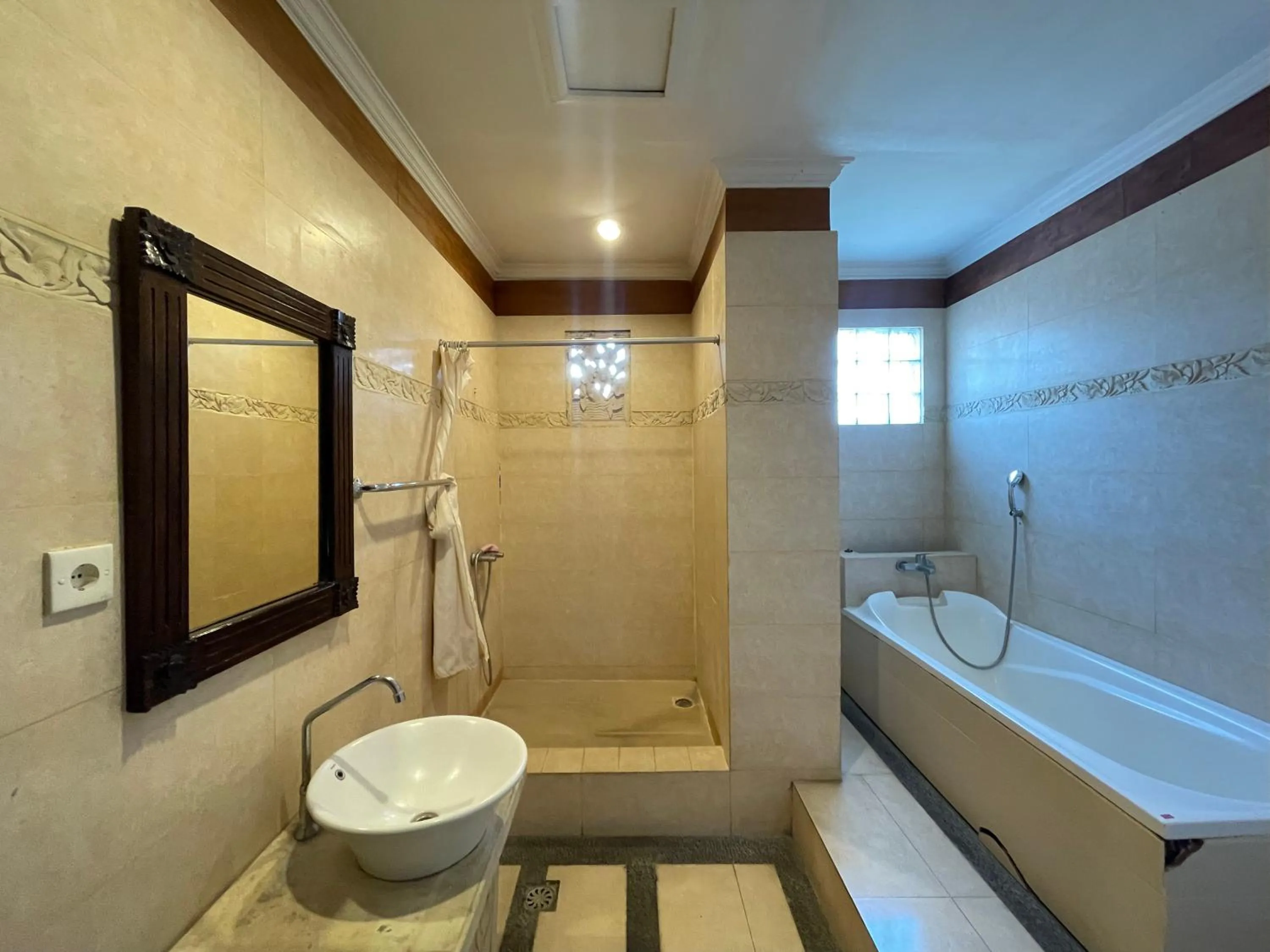 Klungkung Tower Hotel