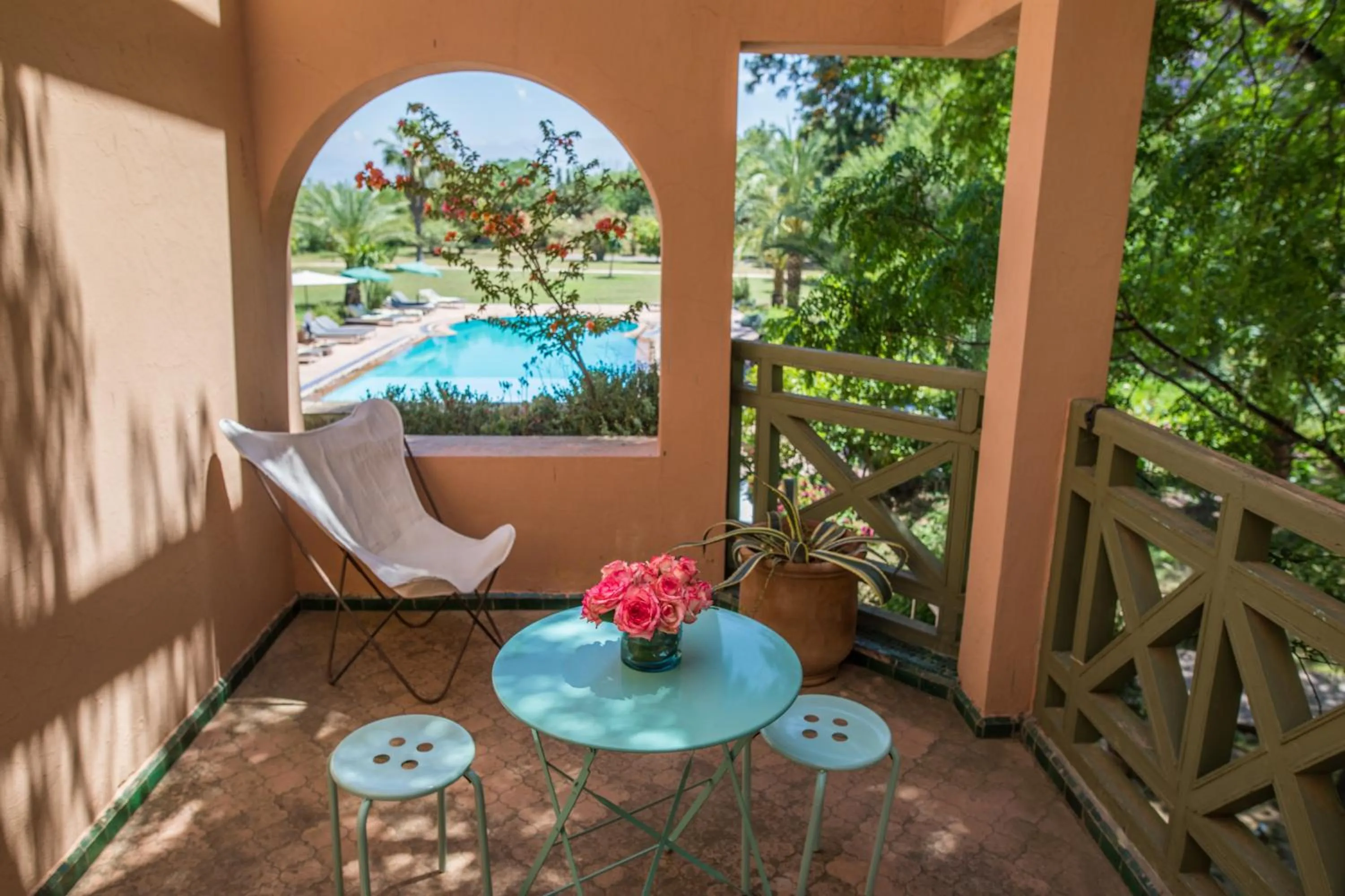 Bedroom in La Vie En Rose - Horses & Dogs House