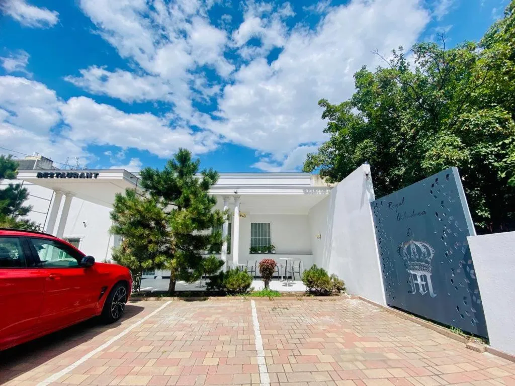 Property building in Hostel Orhideea