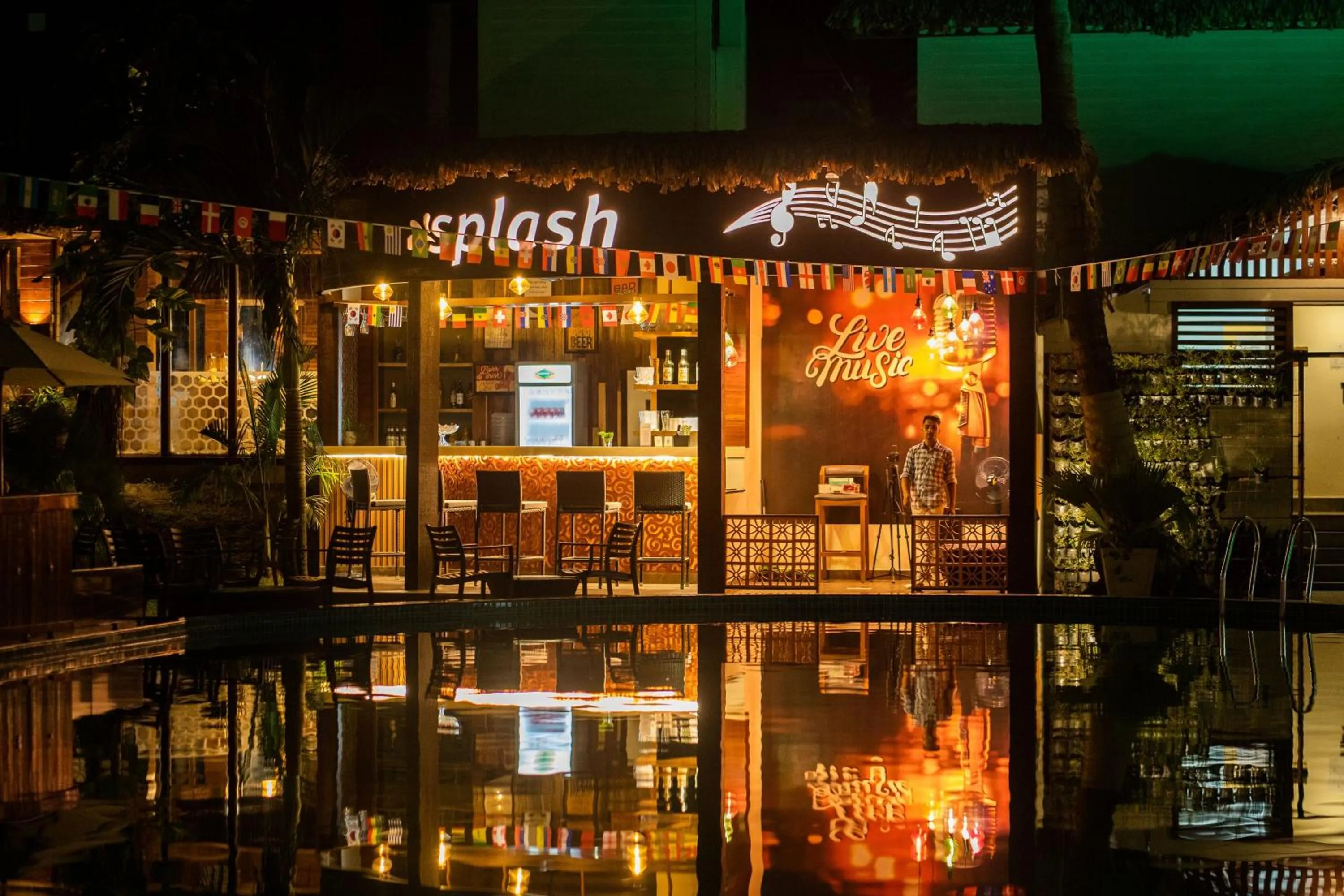 Lounge or bar in Coral Reef Resort & Spa, Havelock