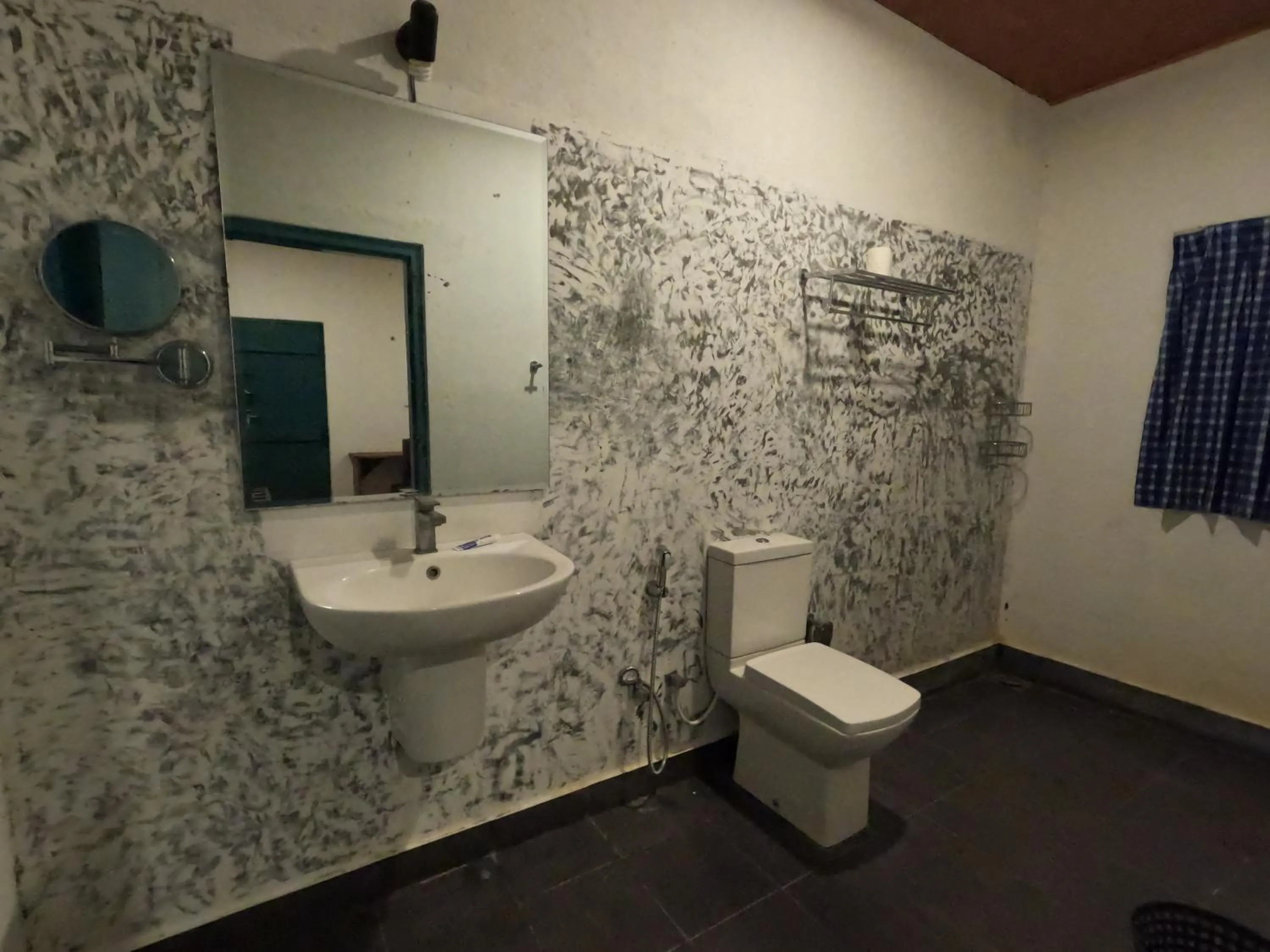 Bathroom in The Cove Pasikuda - Eco Resort