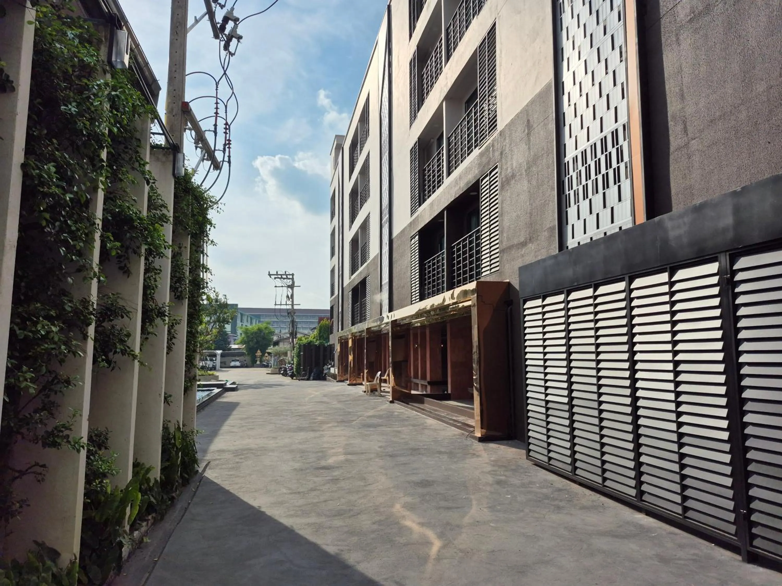Facade/entrance in Wangkaew Hotel, Phitsanulok