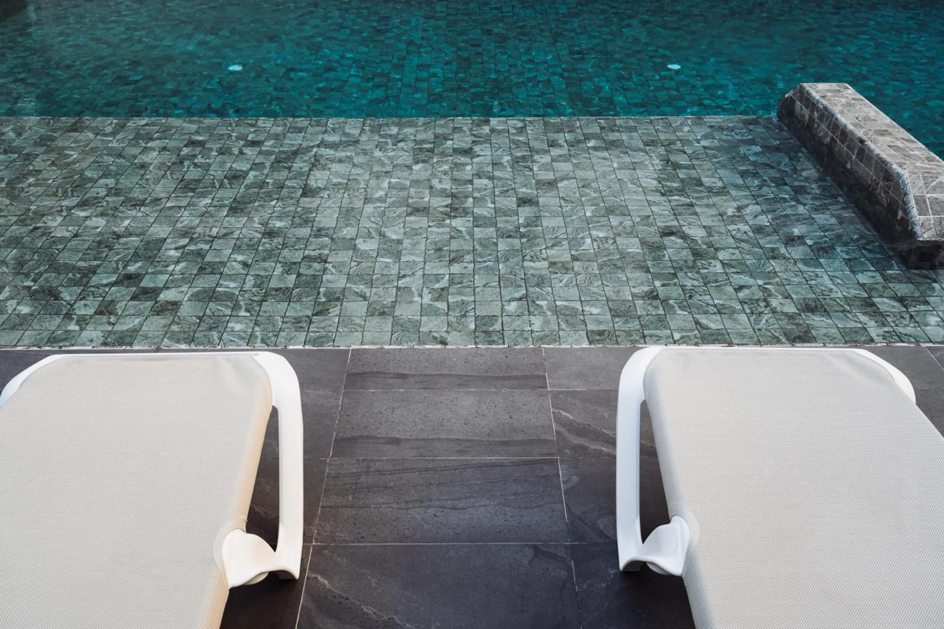 Pool view in Wangkaew Hotel, Phitsanulok