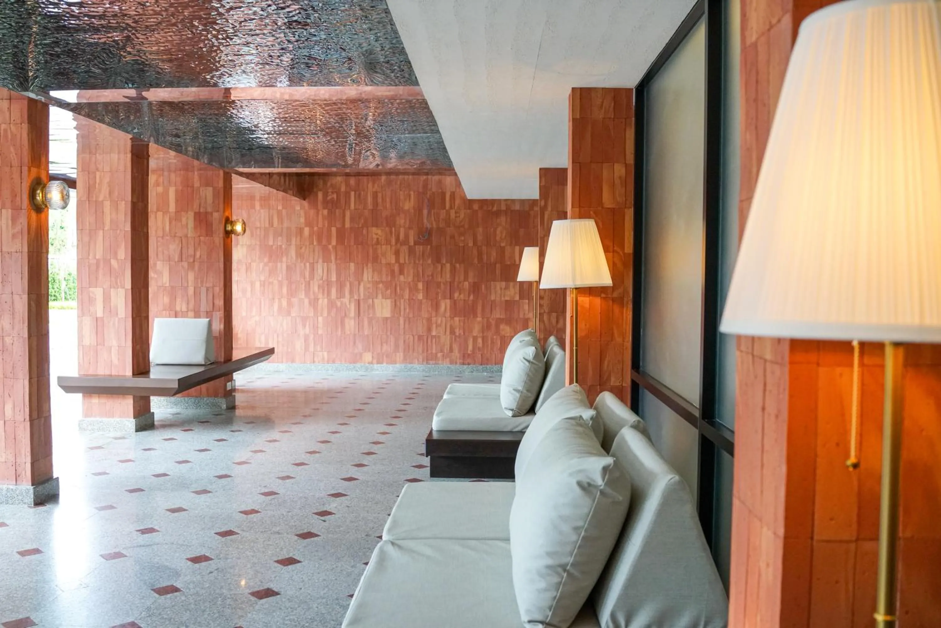 Living room, Bed in Wangkaew Hotel, Phitsanulok