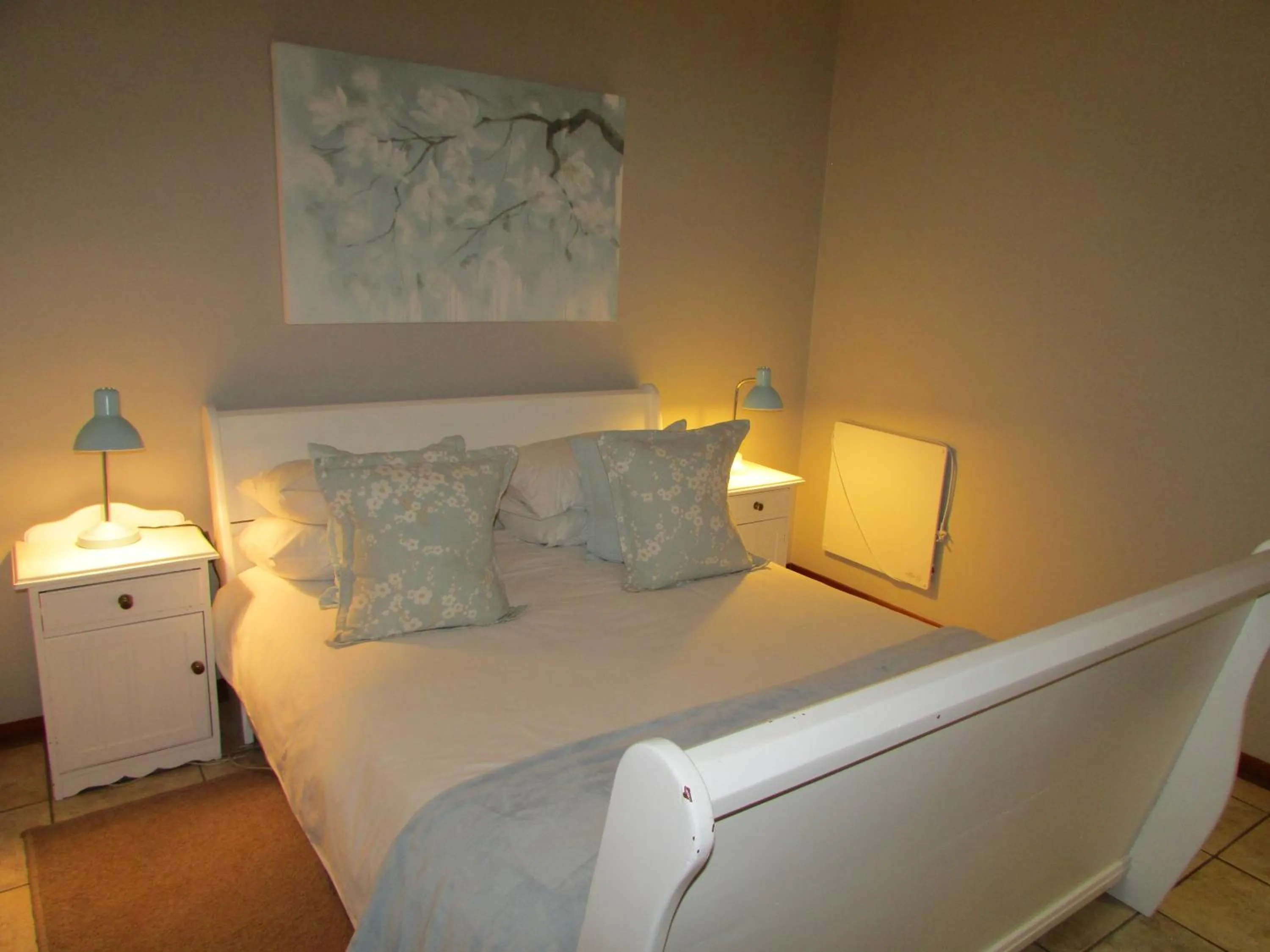 Bedroom, Bed in By The Way Guesthouse