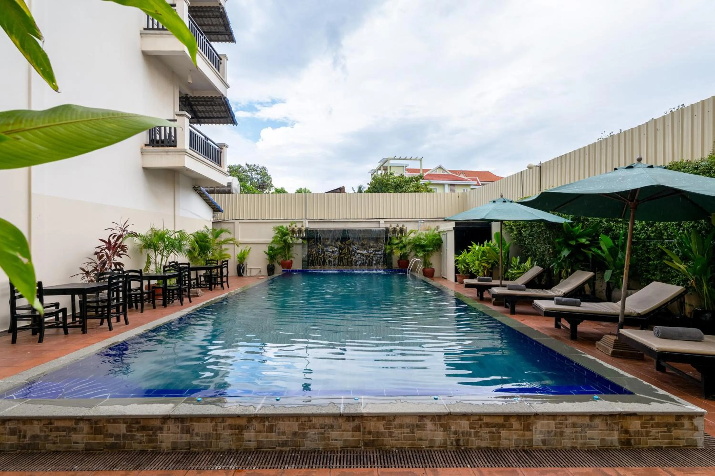 Swimming pool in Khmer Angkor Residence