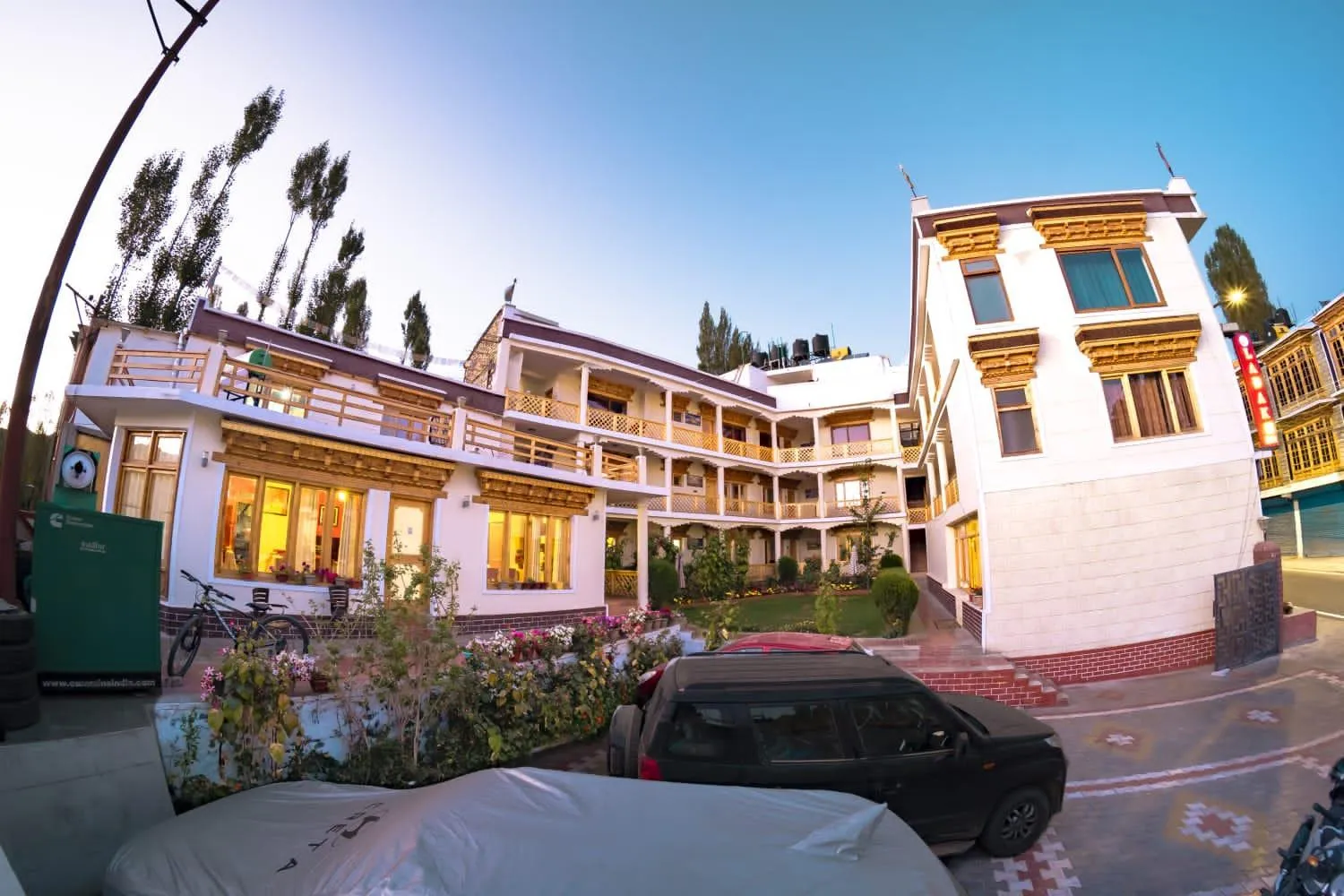 Hotel Ladakh Inn