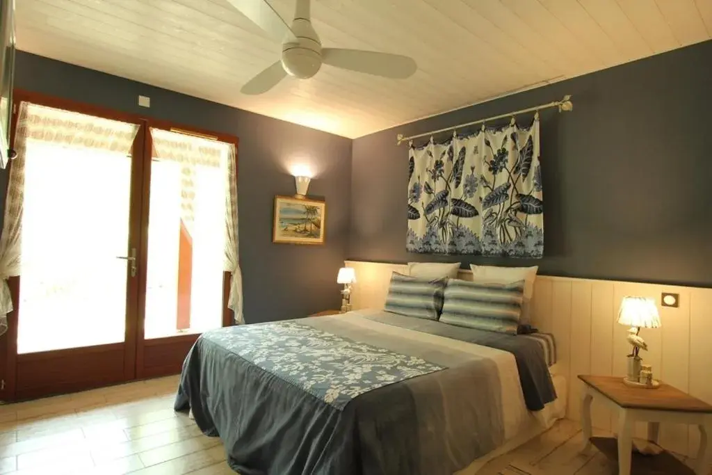 Double Room with Garden View in Via Bahia - Maison d'hôtes Double Room with Garden View in Via Bahia - Maison d'hôtes