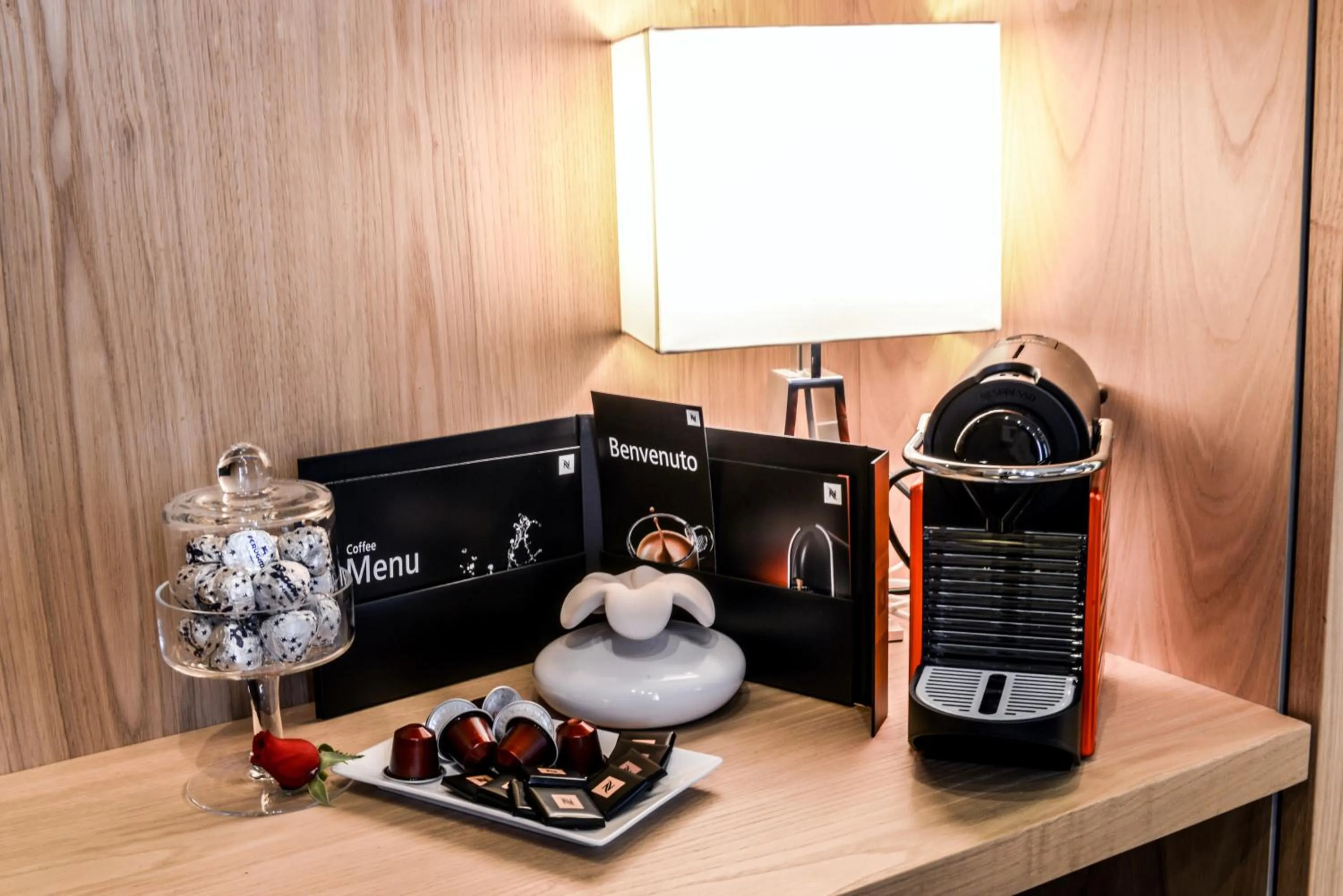 Decorative detail in Sun Suite Luxury Pantheon