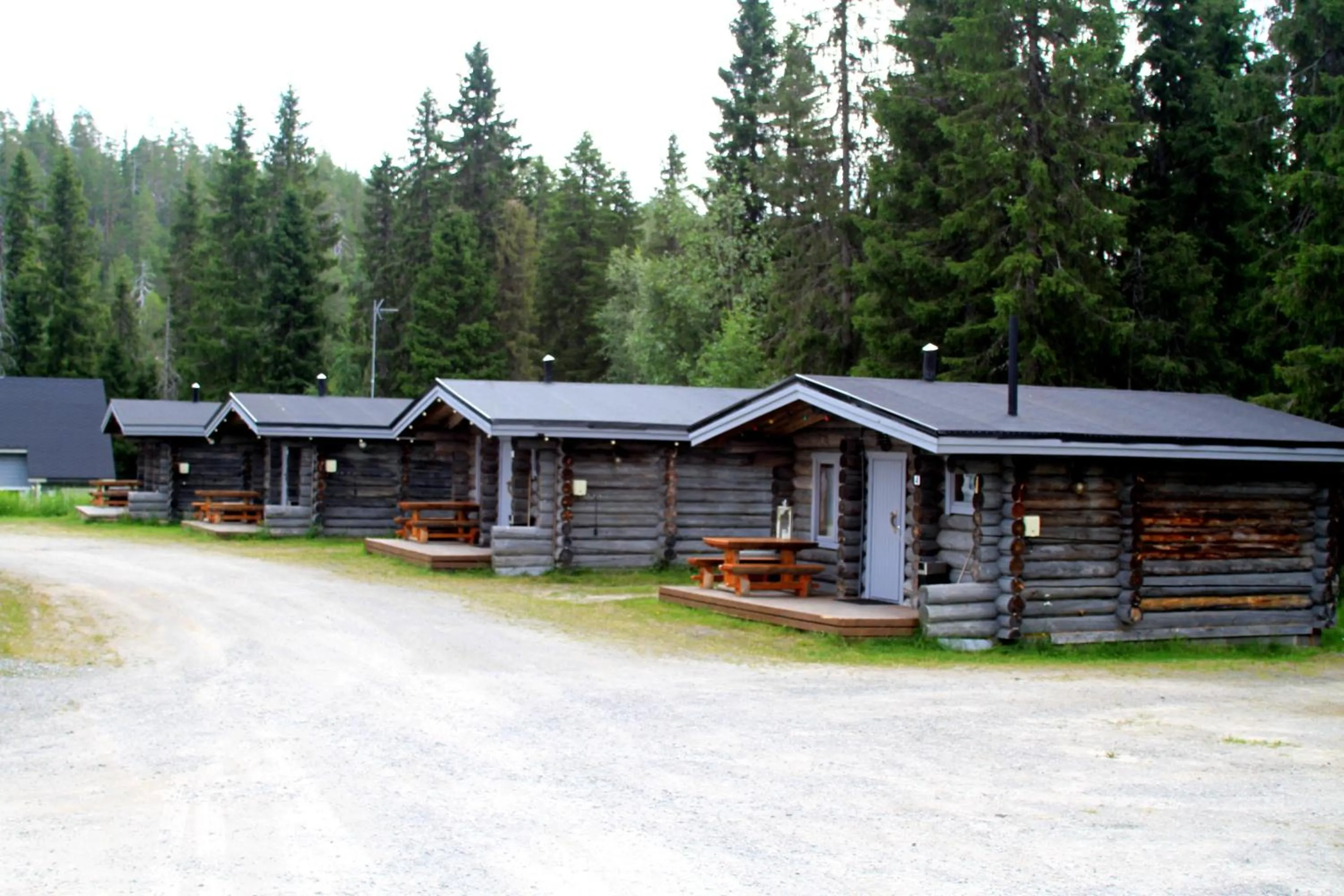 Facade/entrance in Cottages RukaTupa