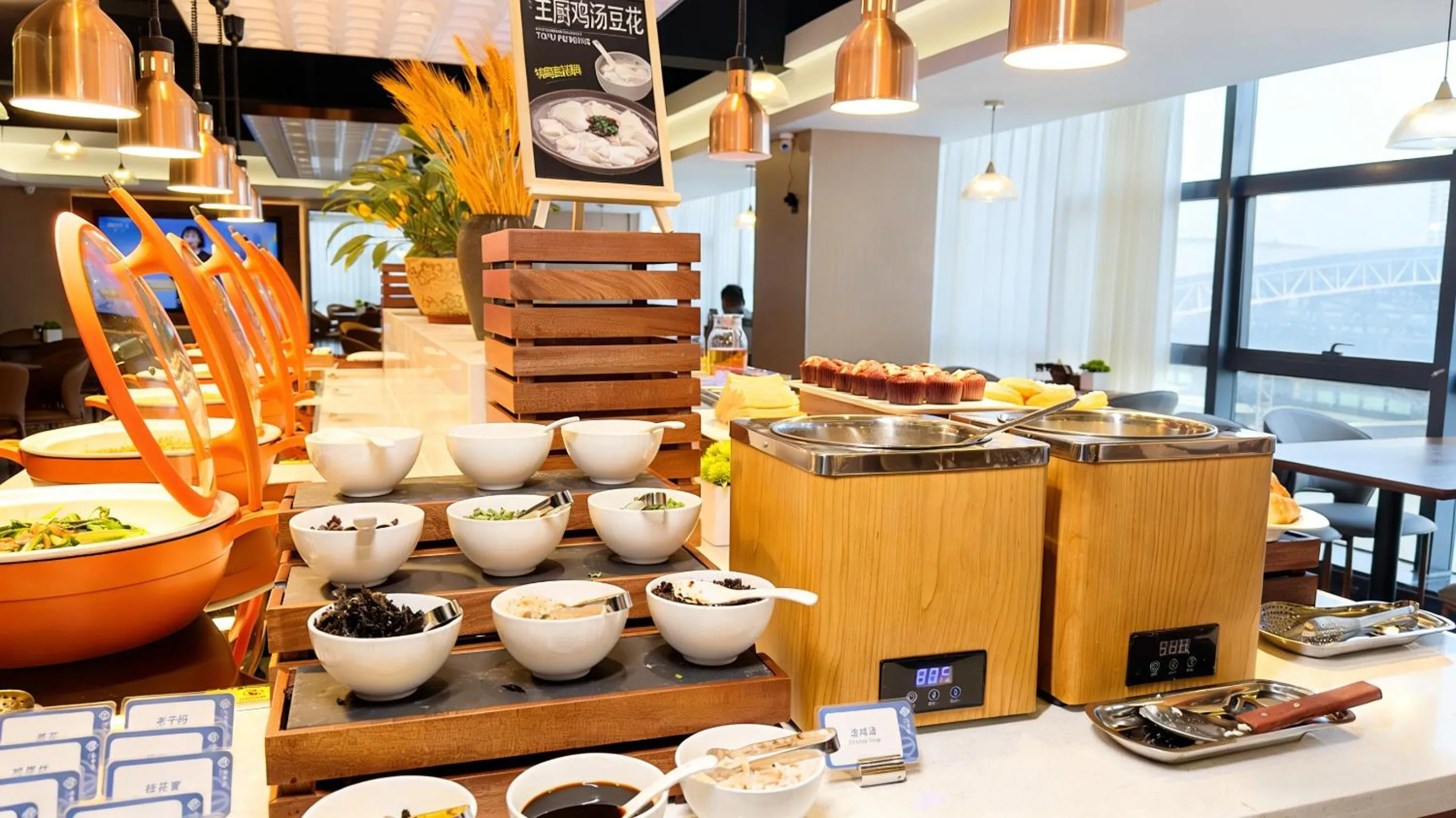 Buffet breakfast in Treasure Island Hotel HUMEN