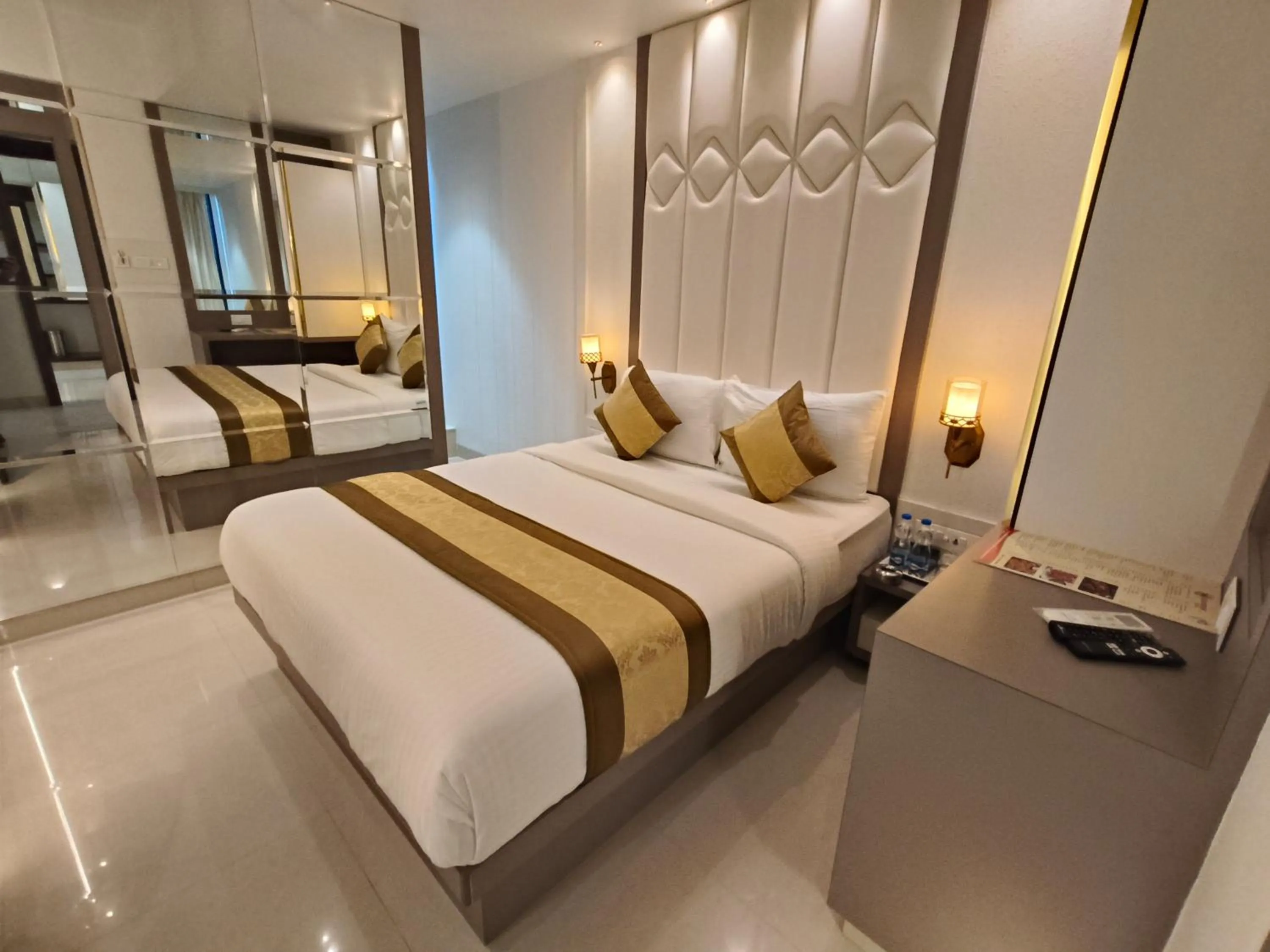 Bed in Hotel Melody Boutique Thane