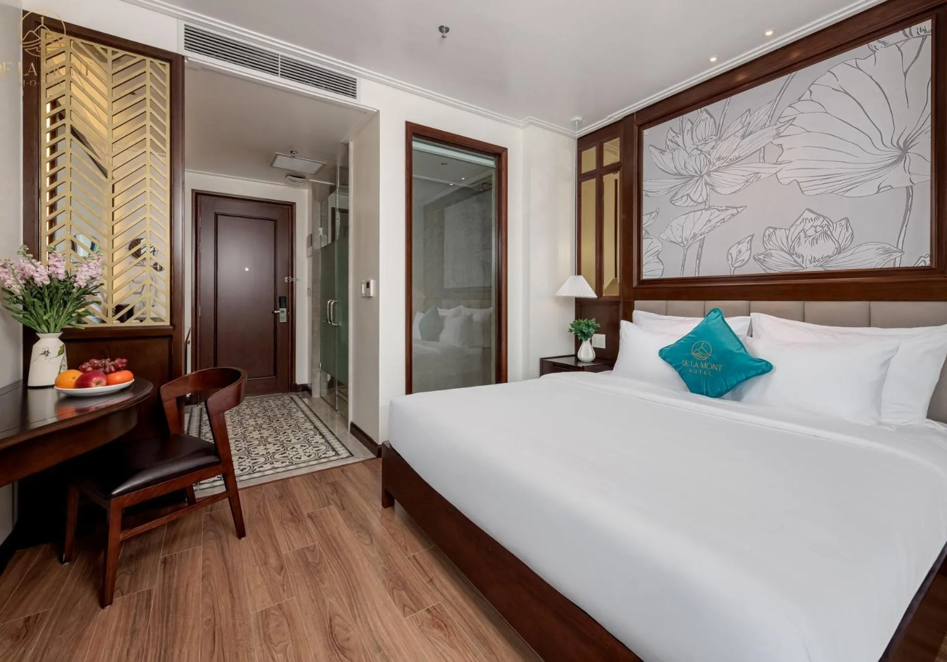 View (from property/room), Bed in De La Mont Hotel Ha Giang