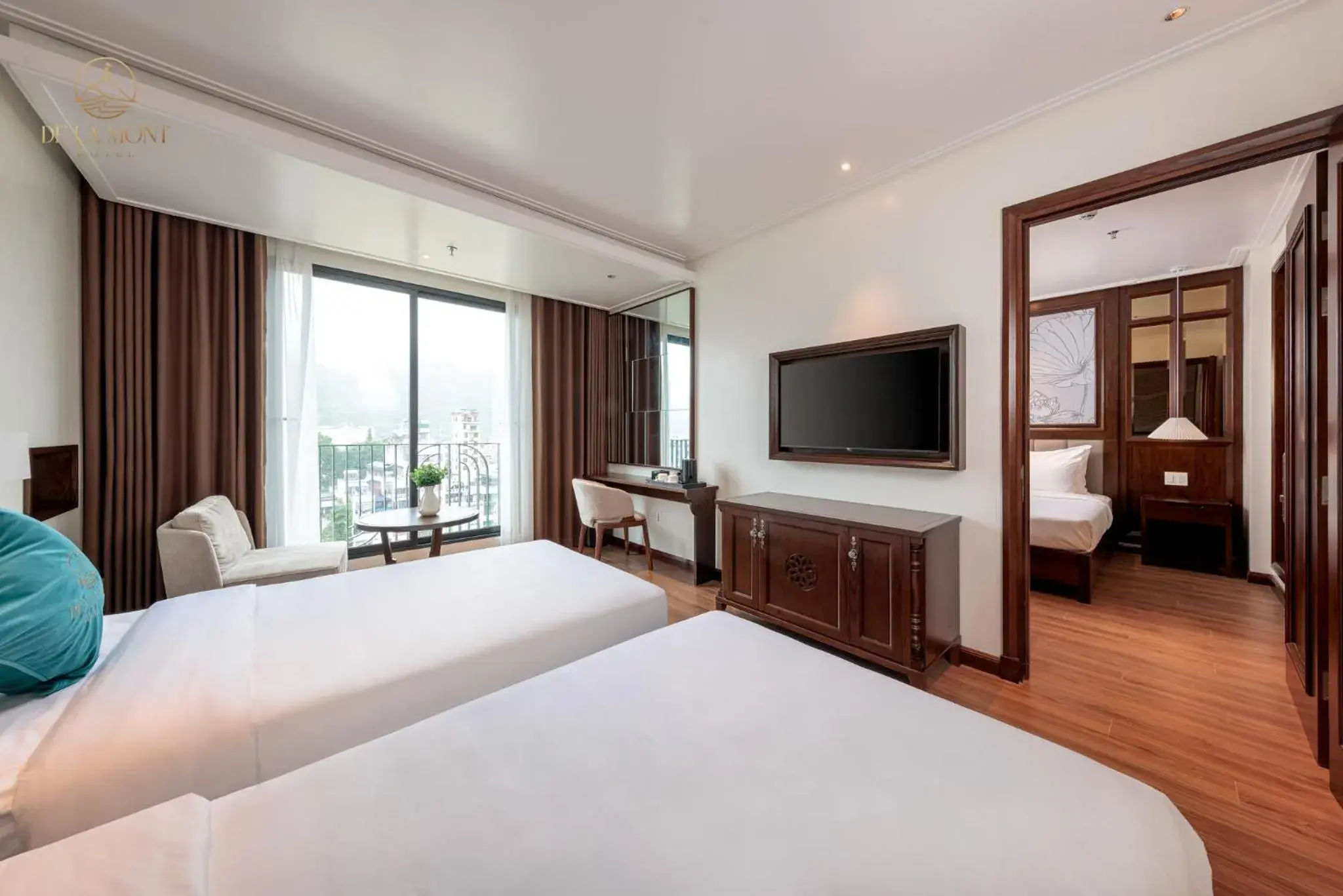 Family Room with Mountain View in De La Mont Hotel Ha Giang Family Room with Mountain View in De La Mont Hotel Ha Giang