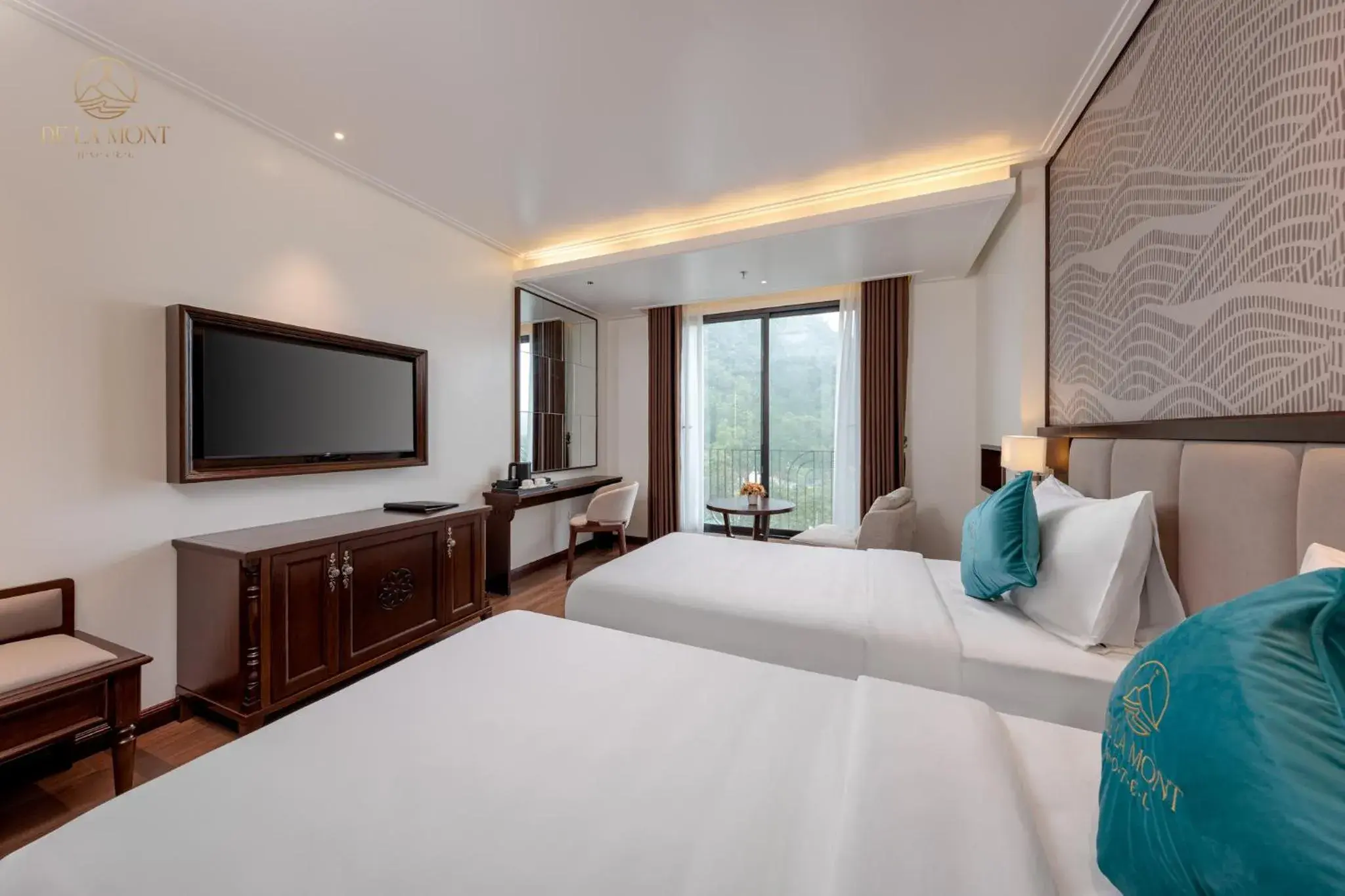 Twin Room with Mountain View in De La Mont Hotel Ha Giang Twin Room with Mountain View in De La Mont Hotel Ha Giang