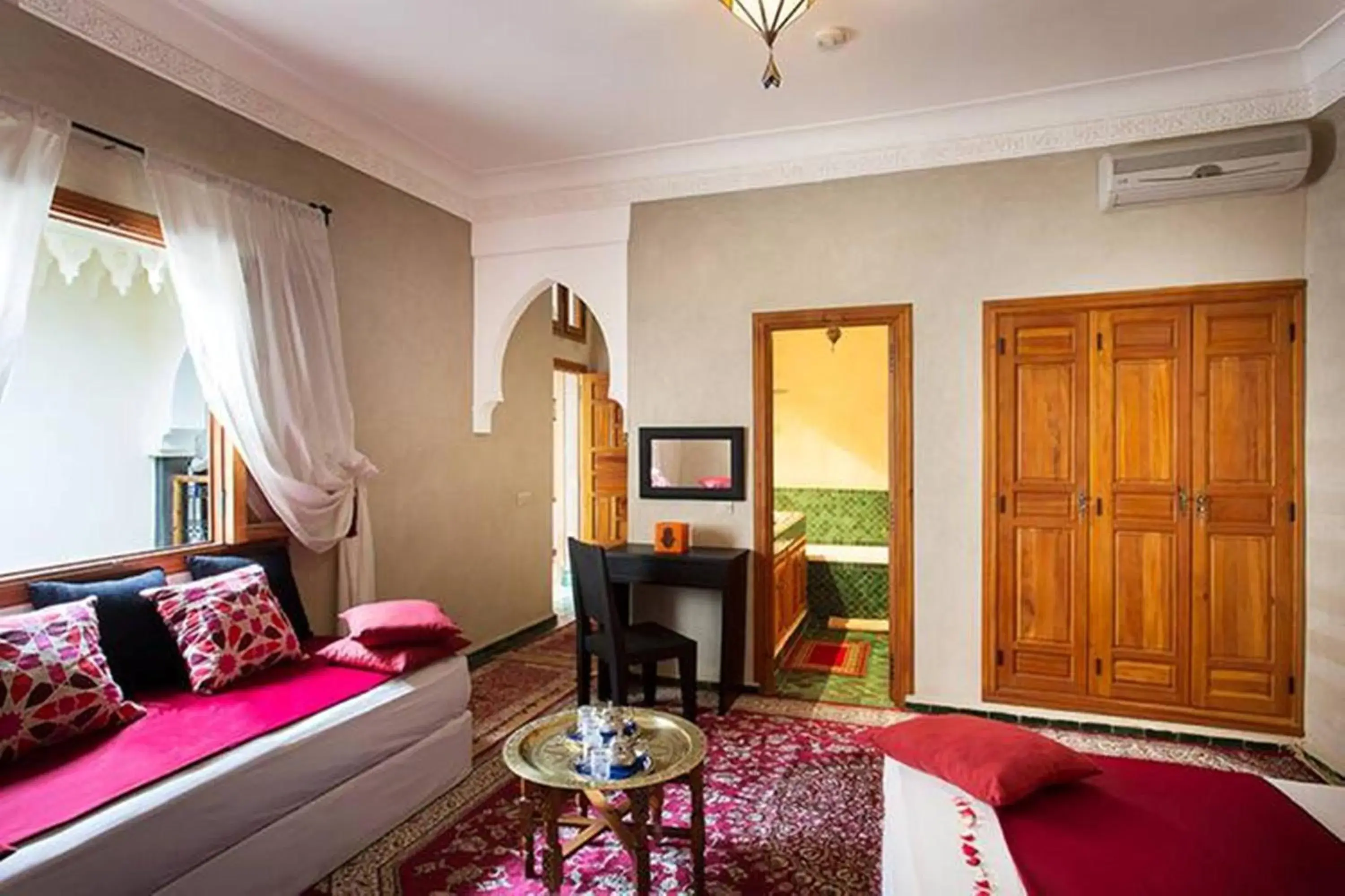 Bedroom, Bed in Arabian Riad Marrakech Bedroom, Bed in Arabian Riad Marrakech