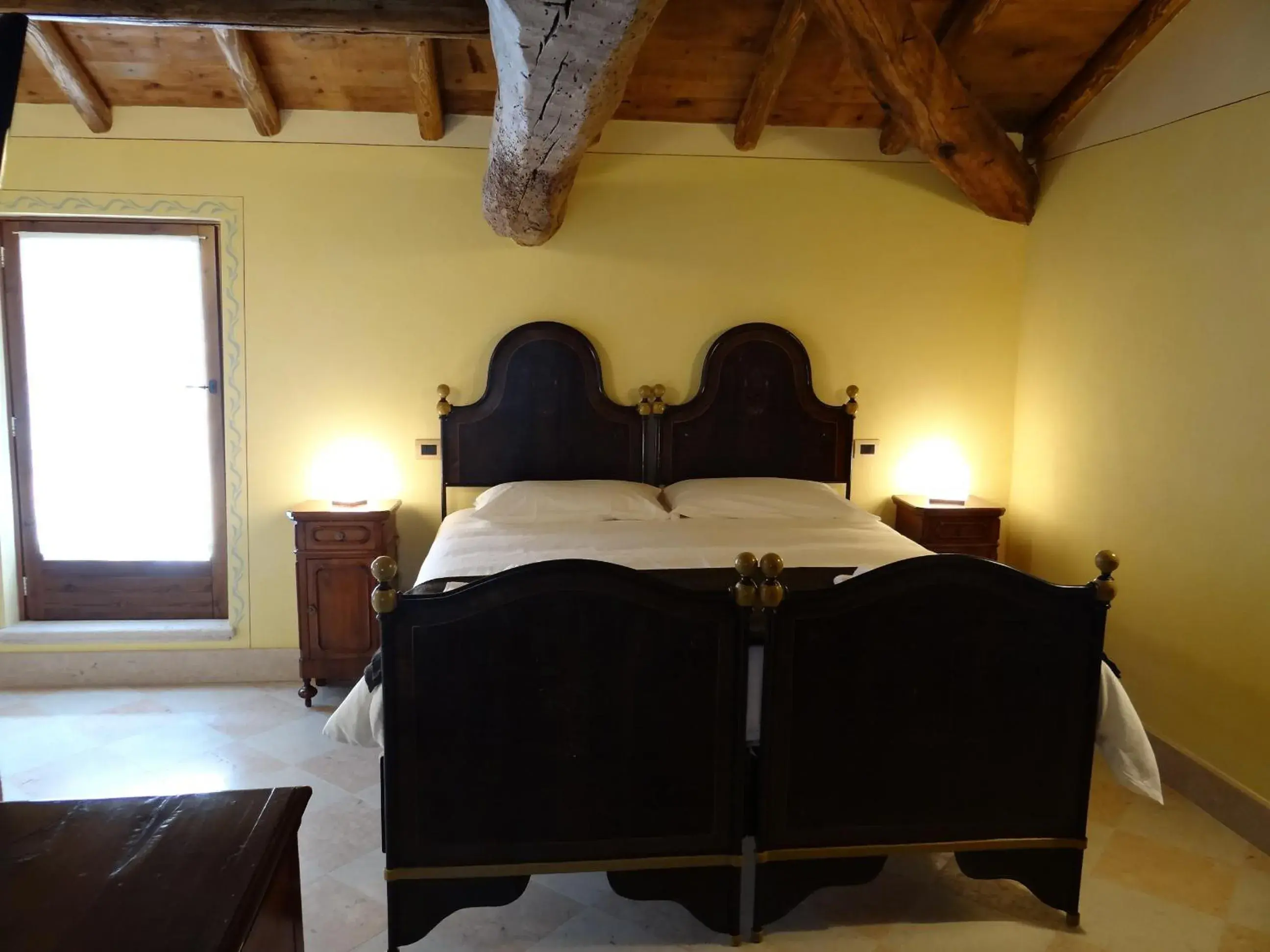 King Room with Spa Bath - single occupancy in Le Camere Della Bice King Room with Spa Bath - single occupancy in Le Camere Della Bice