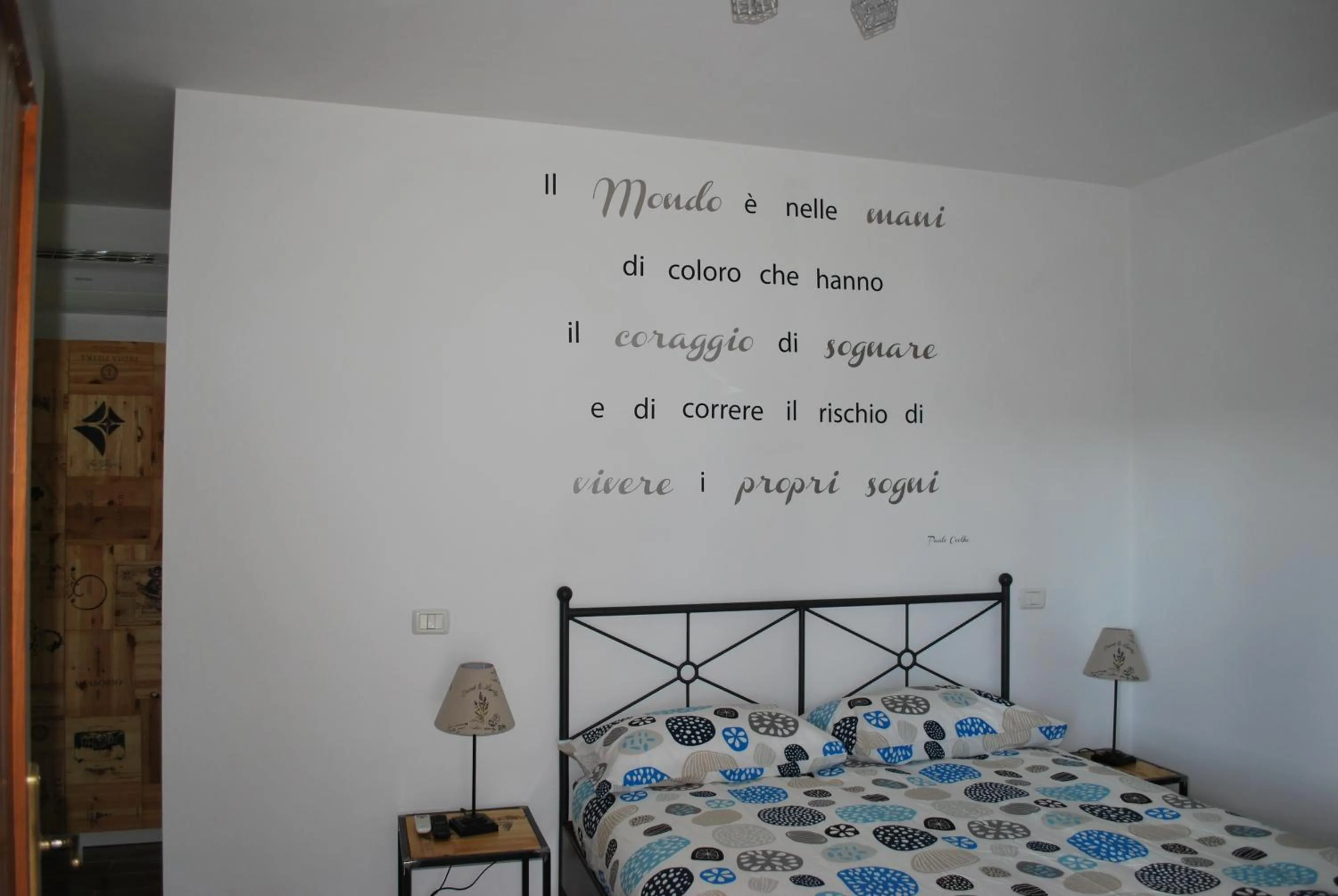 Photo of the whole room, Bed in B&B Cuor Di Lavanda