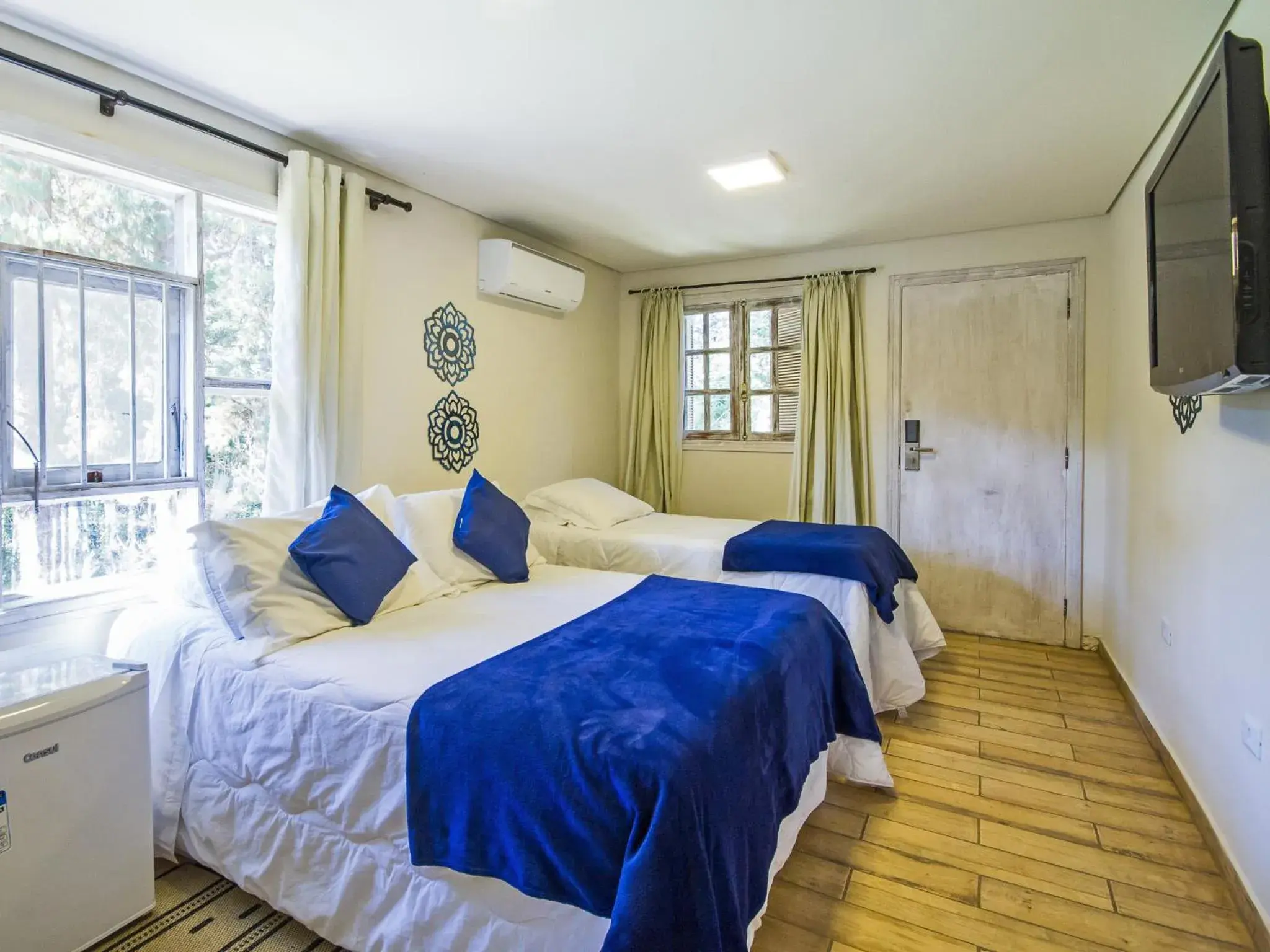 Deluxe Family Room in Villa Vintage Campos - Piscina e opções de suites com hidromassagem Deluxe Family Room in Villa Vintage Campos - Piscina e opções de suites com hidromassagem