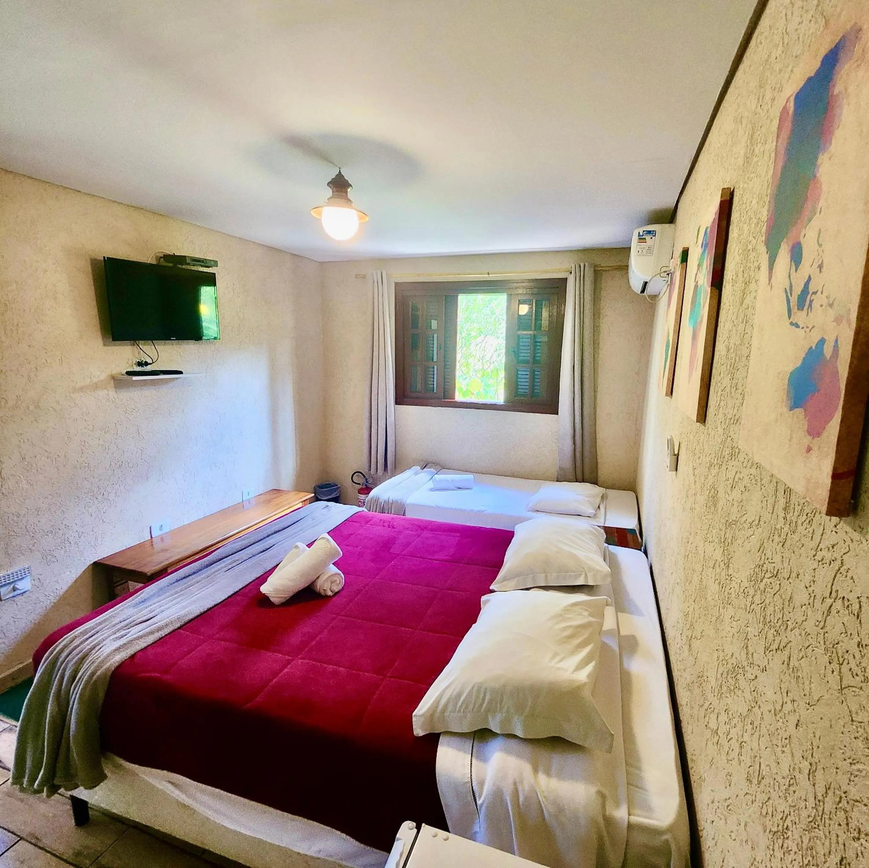 Bedroom, Bed in Villa Vintage Campos - Piscina e opções de suites com hidromassagem