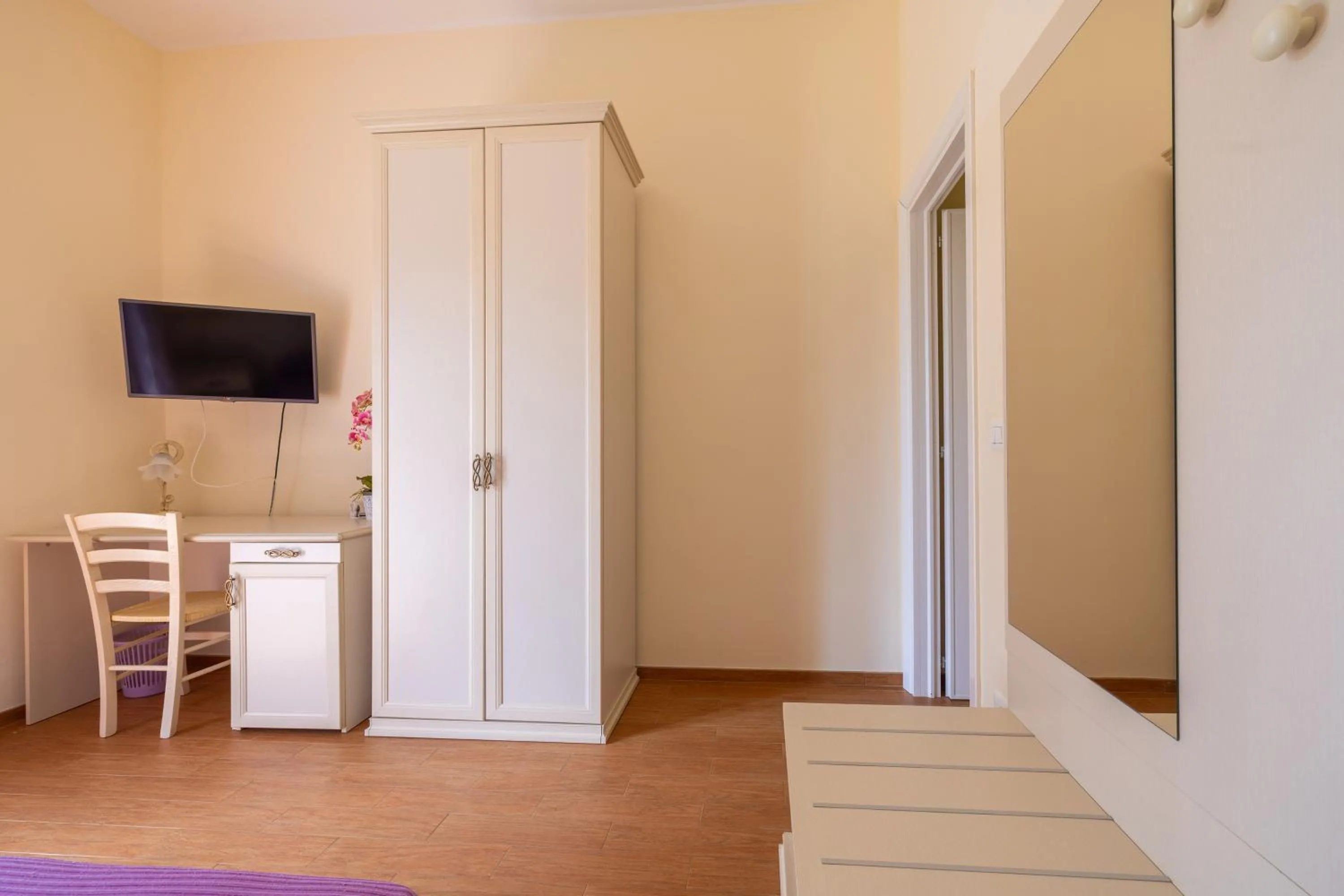 Photo of the whole room in Aura Solis B&B