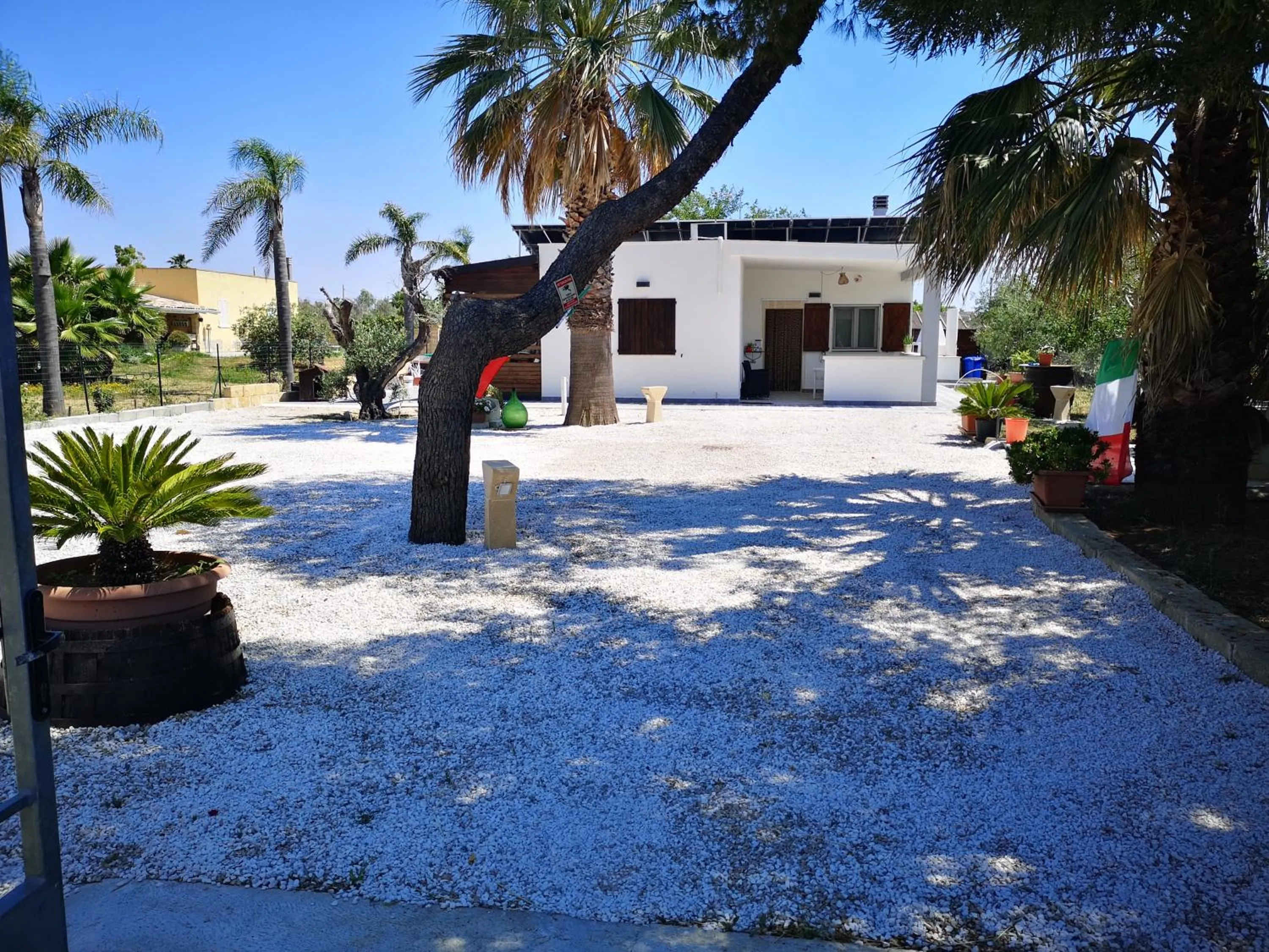 Property building in B&B Angolo Magico