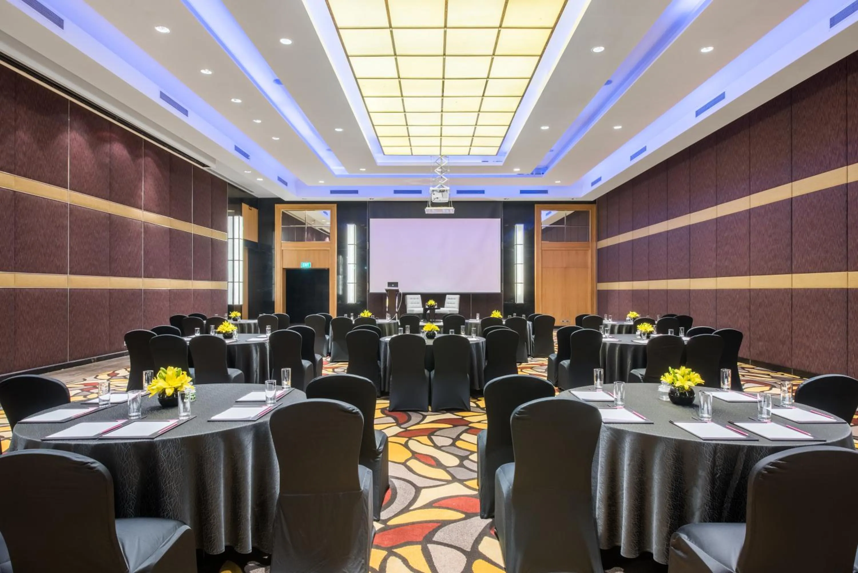 Meeting/conference room in InterContinental Jaipur Tonk Road by IHG