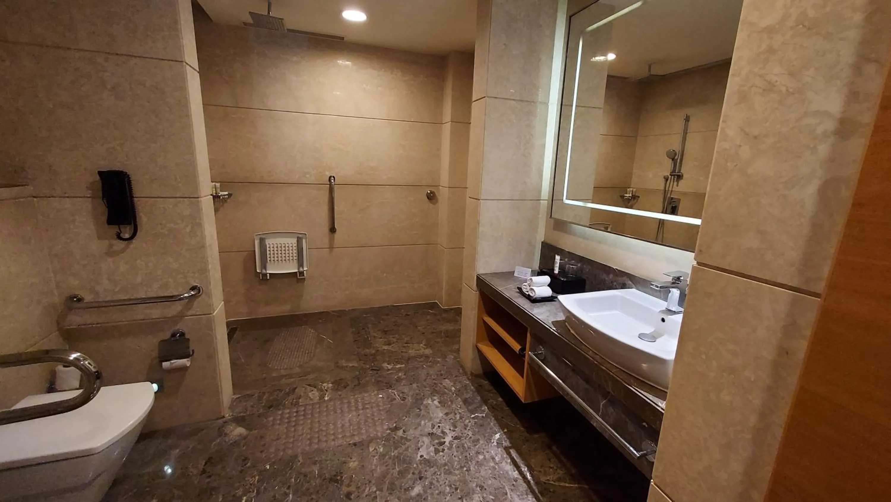 Bathroom in InterContinental Jaipur Tonk Road by IHG