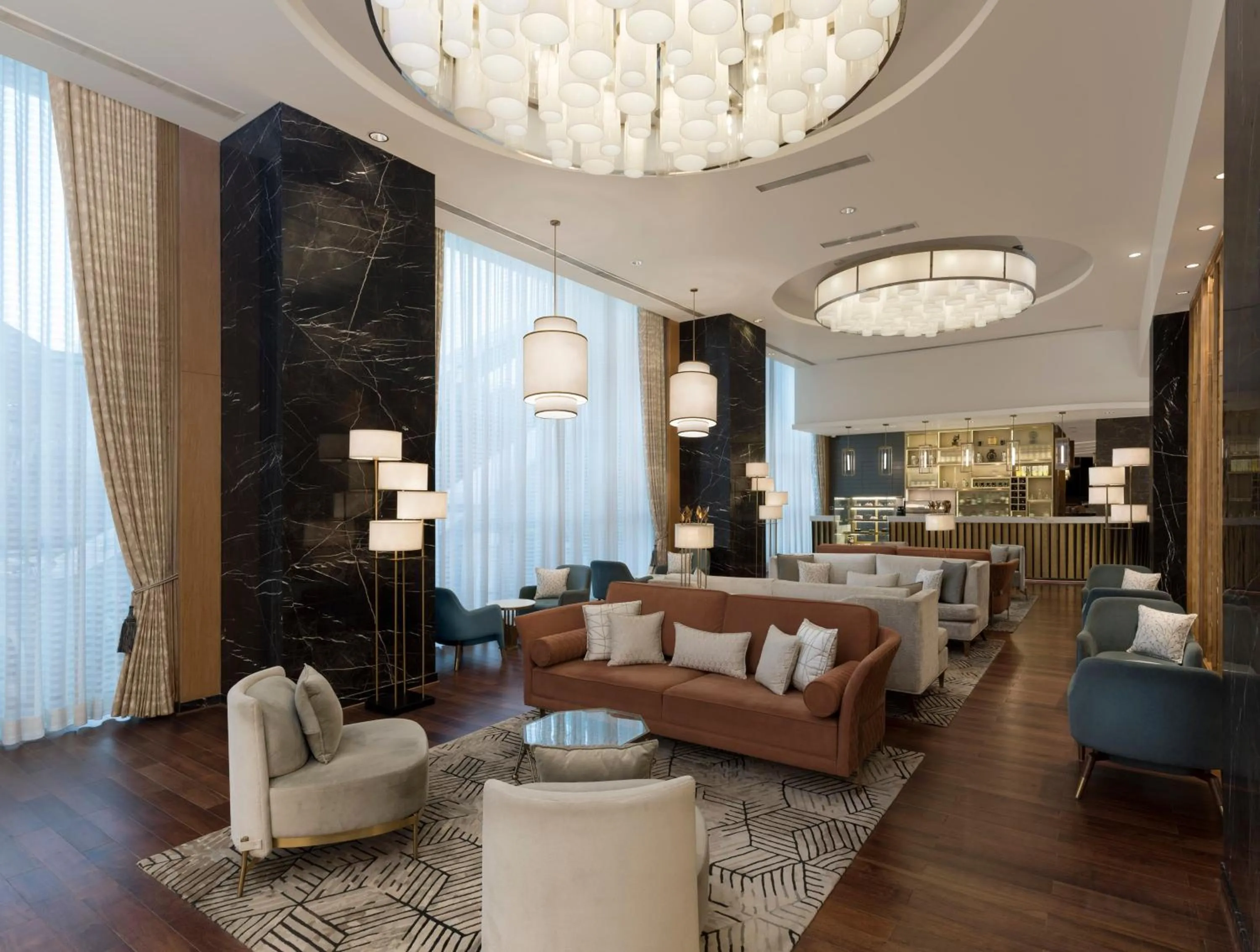 Lounge or bar in InterContinental Jaipur Tonk Road by IHG