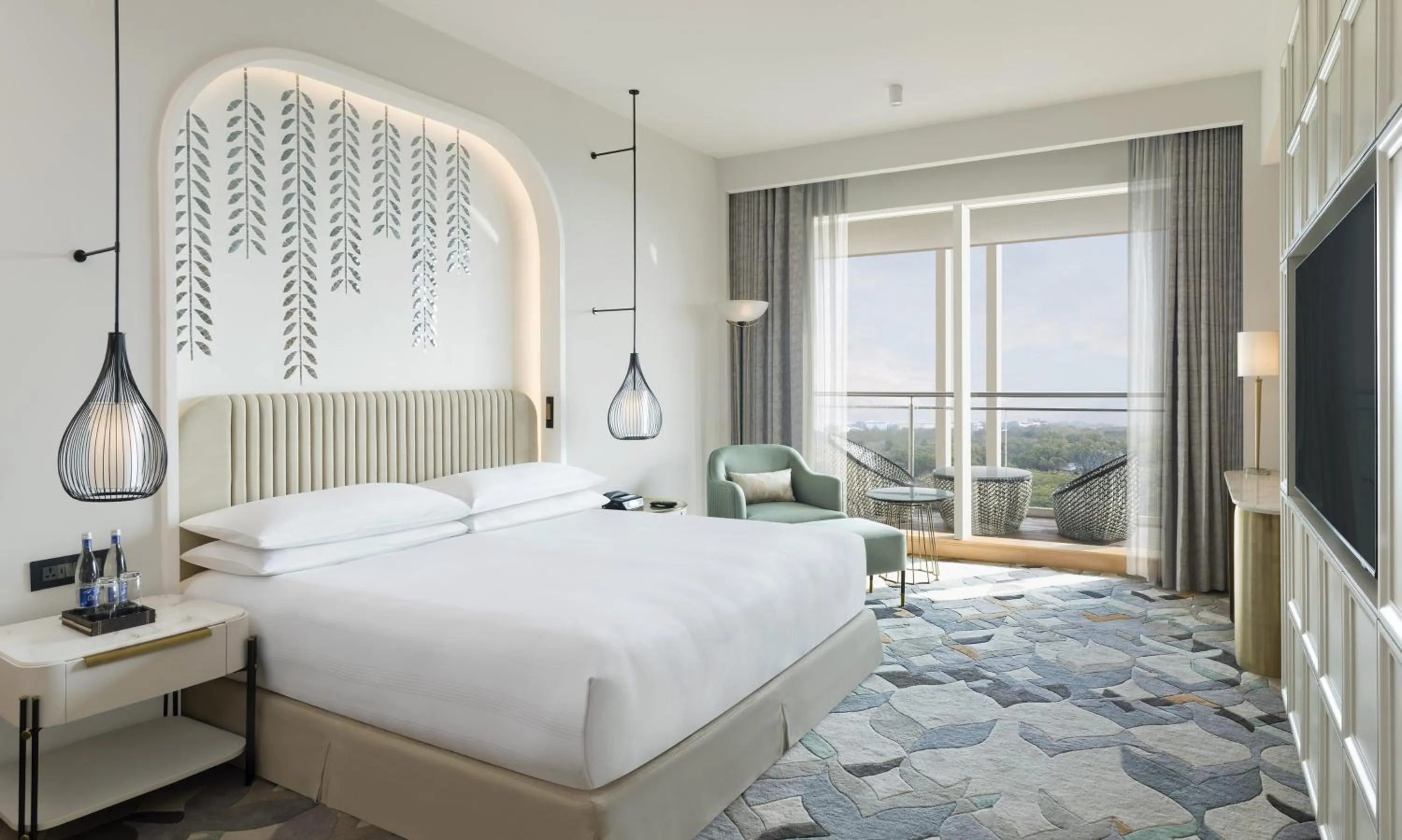 Bed in InterContinental Jaipur Tonk Road by IHG