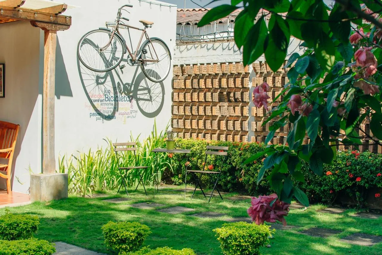 La Bicicleta Hostal