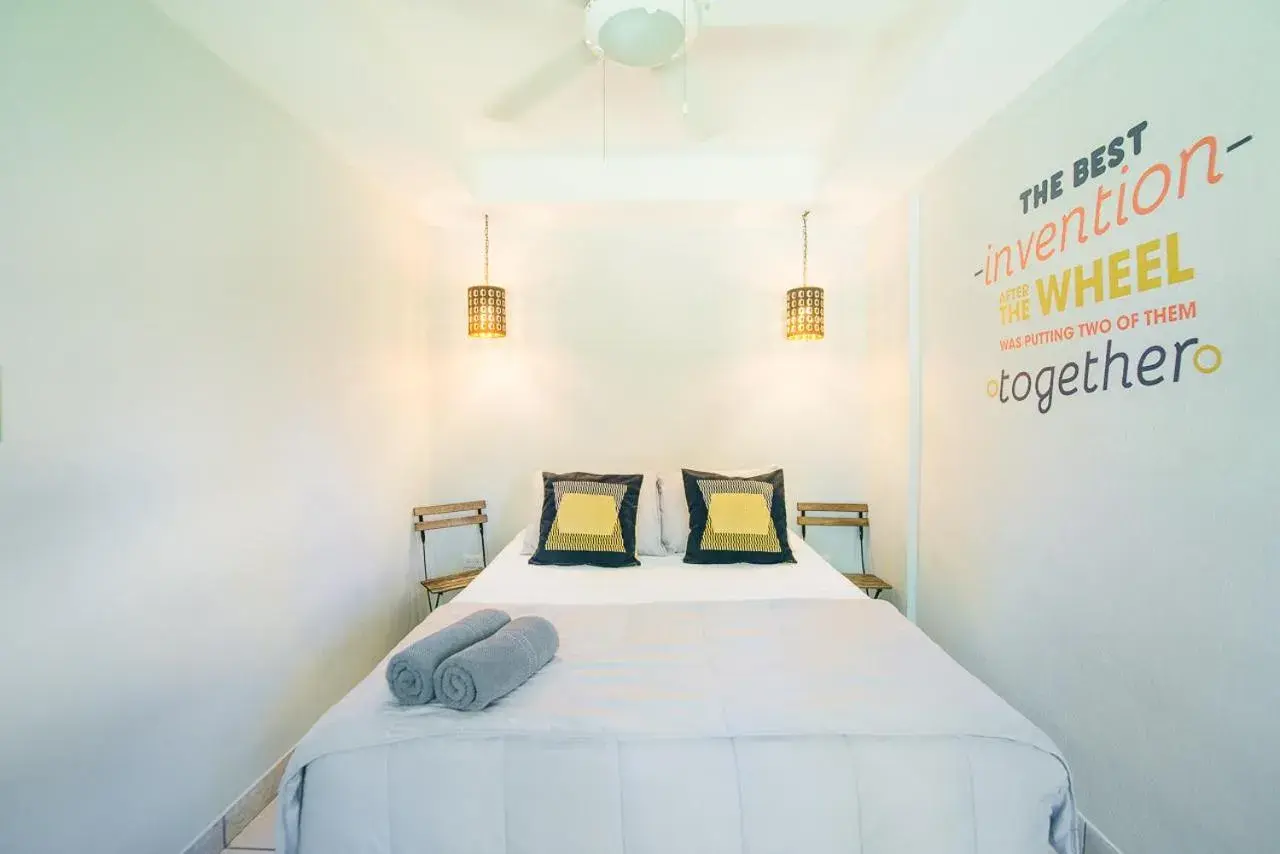 Double Room with Private Bathroom in La Bicicleta Hostal Double Room with Private Bathroom in La Bicicleta Hostal
