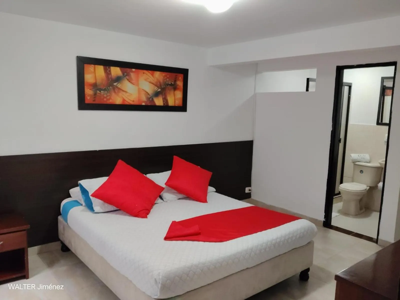 Bathroom, Bed in Gran Hotel Coral