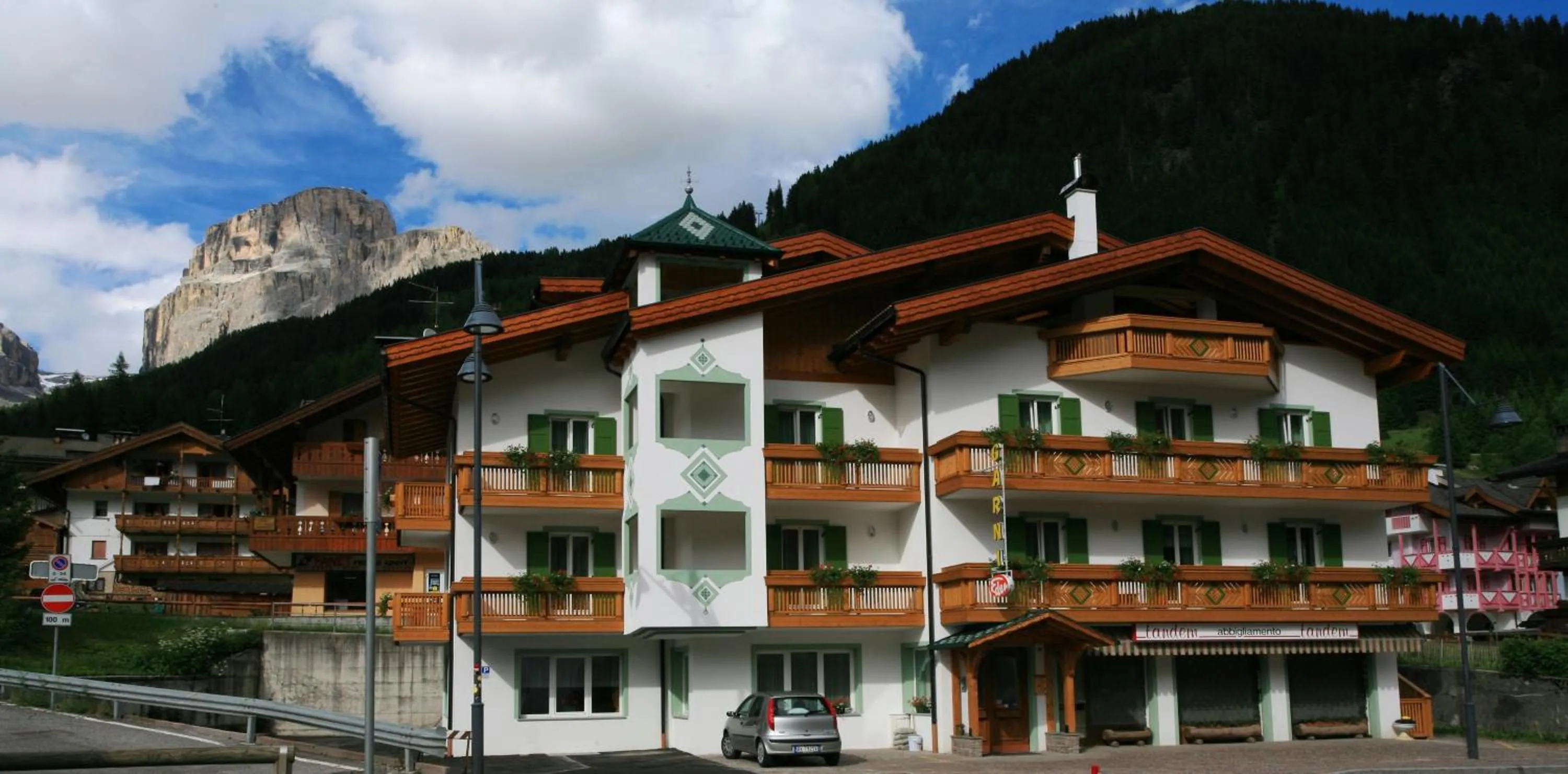 Mountain view in Garni Eden