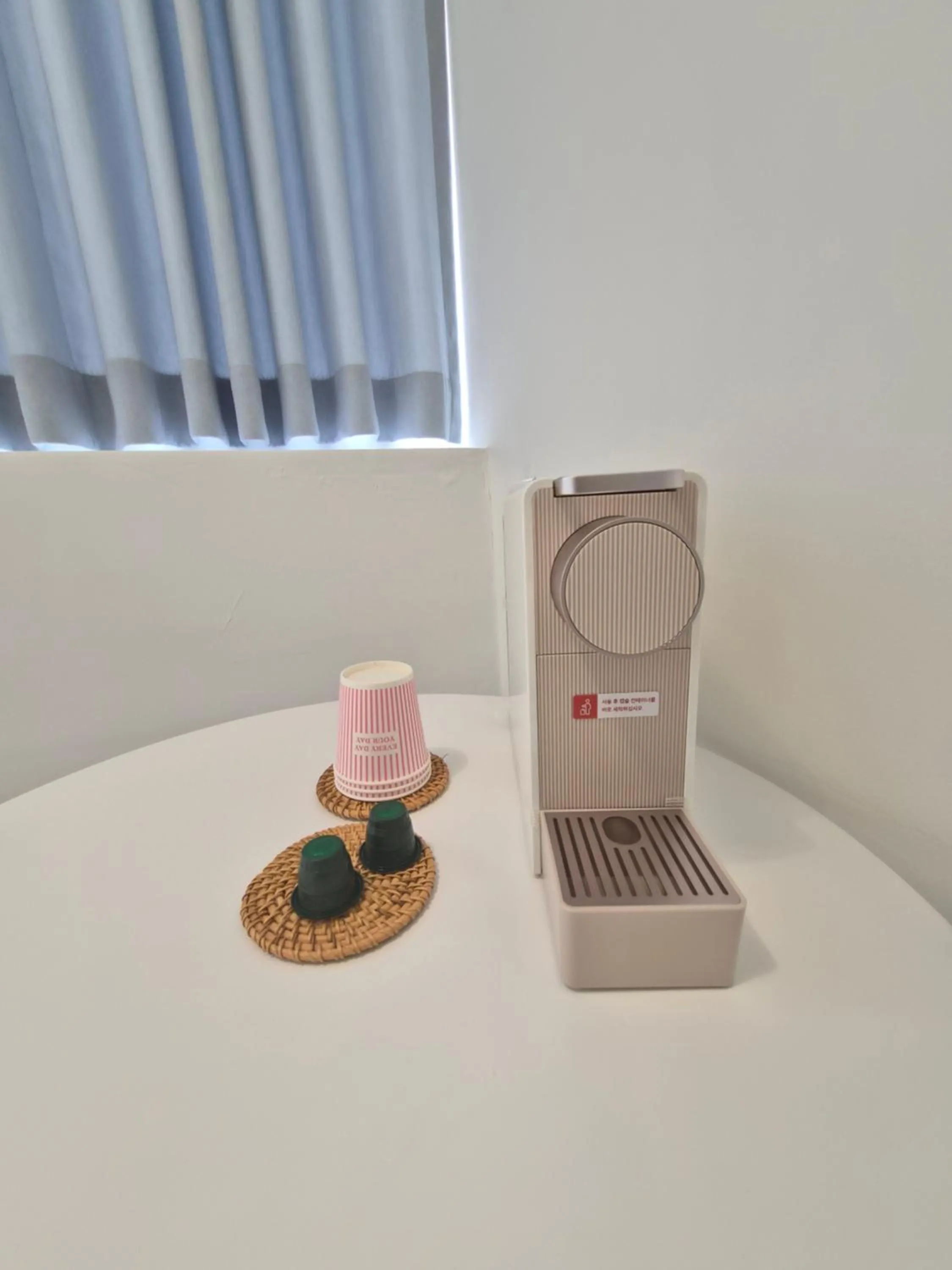 Coffee/tea facilities in Stay Hello Hongdae Sinchon