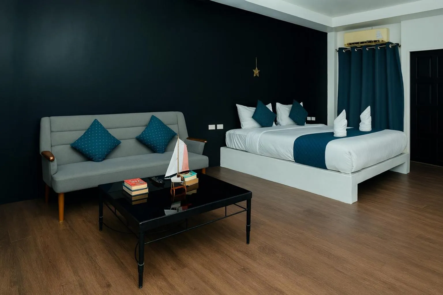 Double Room with Pool View in Chic Boutique Hotel, Patong